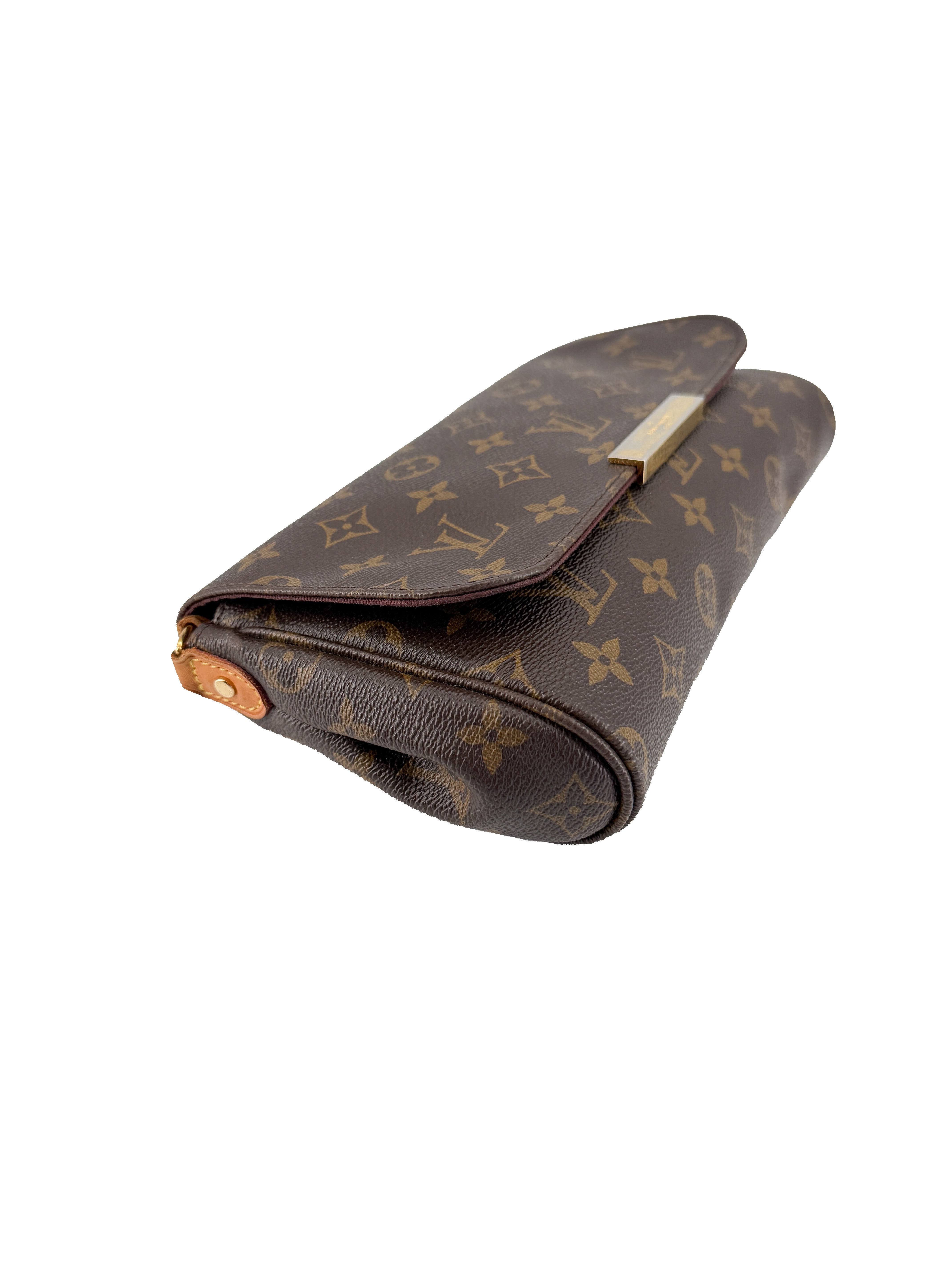 Louis Vuitton monogram Favorite DU2164
