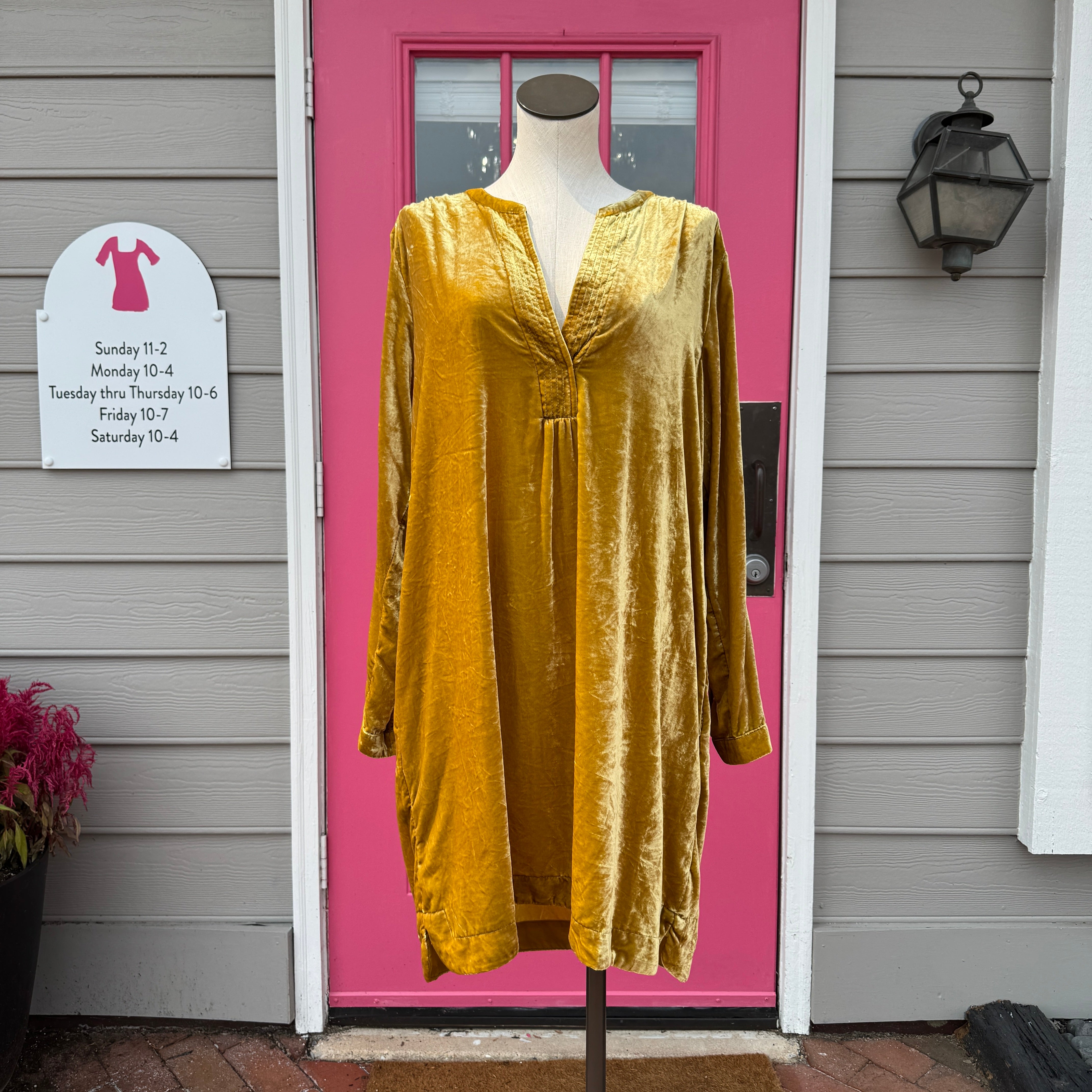 Anthropologie chartreuse velour long sleeve dress size XL NWT