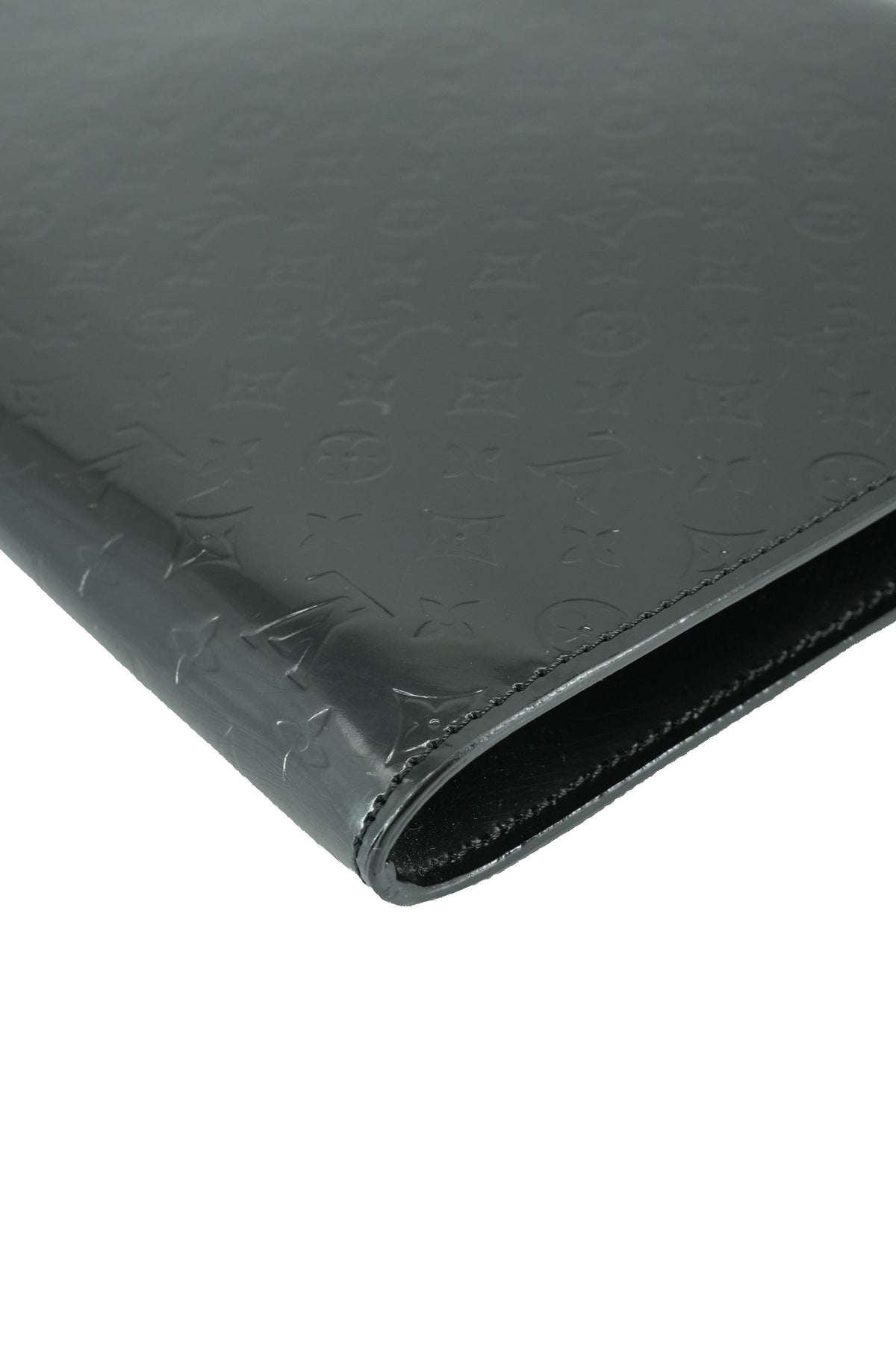 Louis Vuitton black vernis Glace Anouchka pochette TH1011
