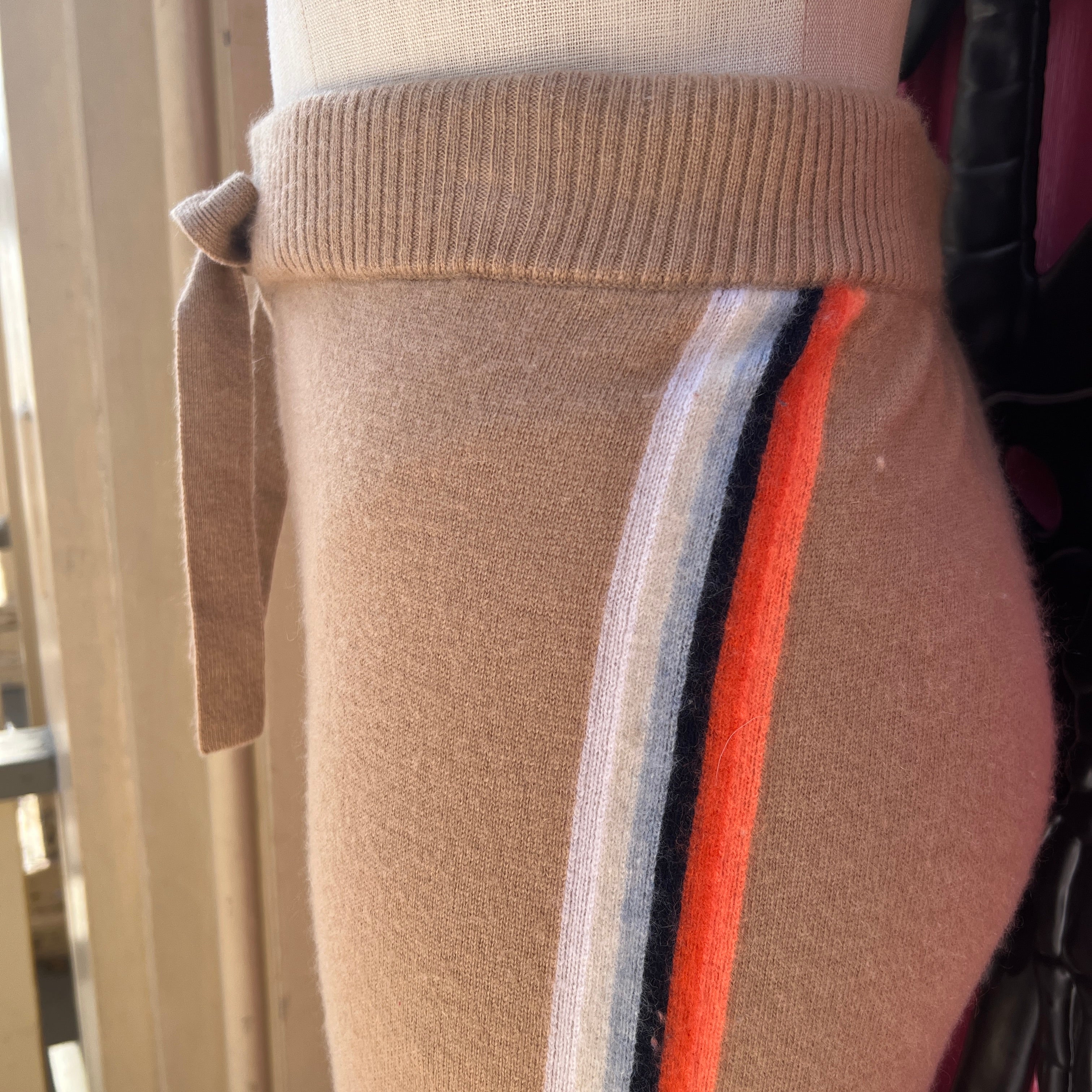 Brodie brown blue pink striped cashmere pants size L