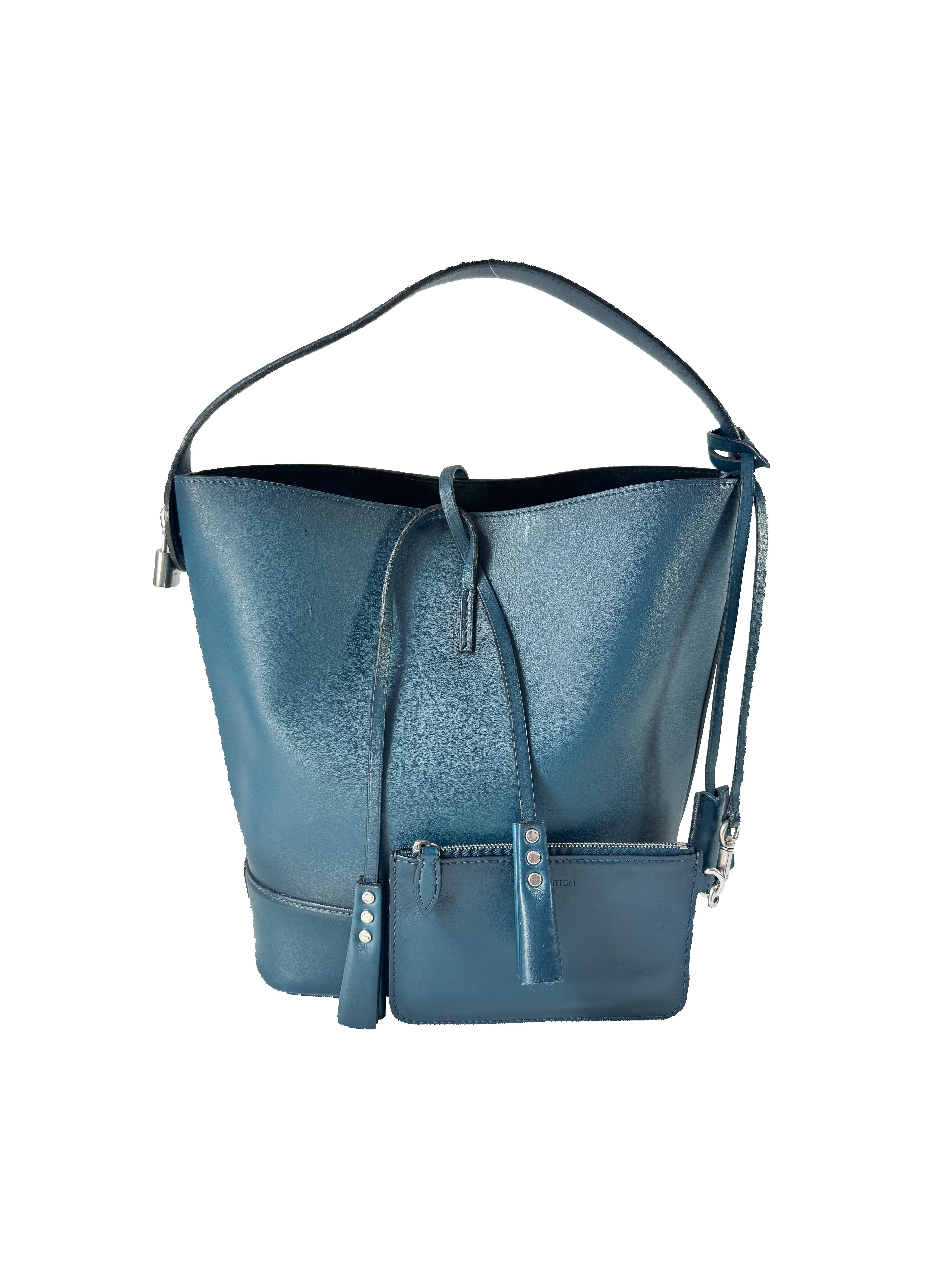 Louis Vuitton Smooth Calfskin NN14 Cuir Nuance GM Blue FO0144