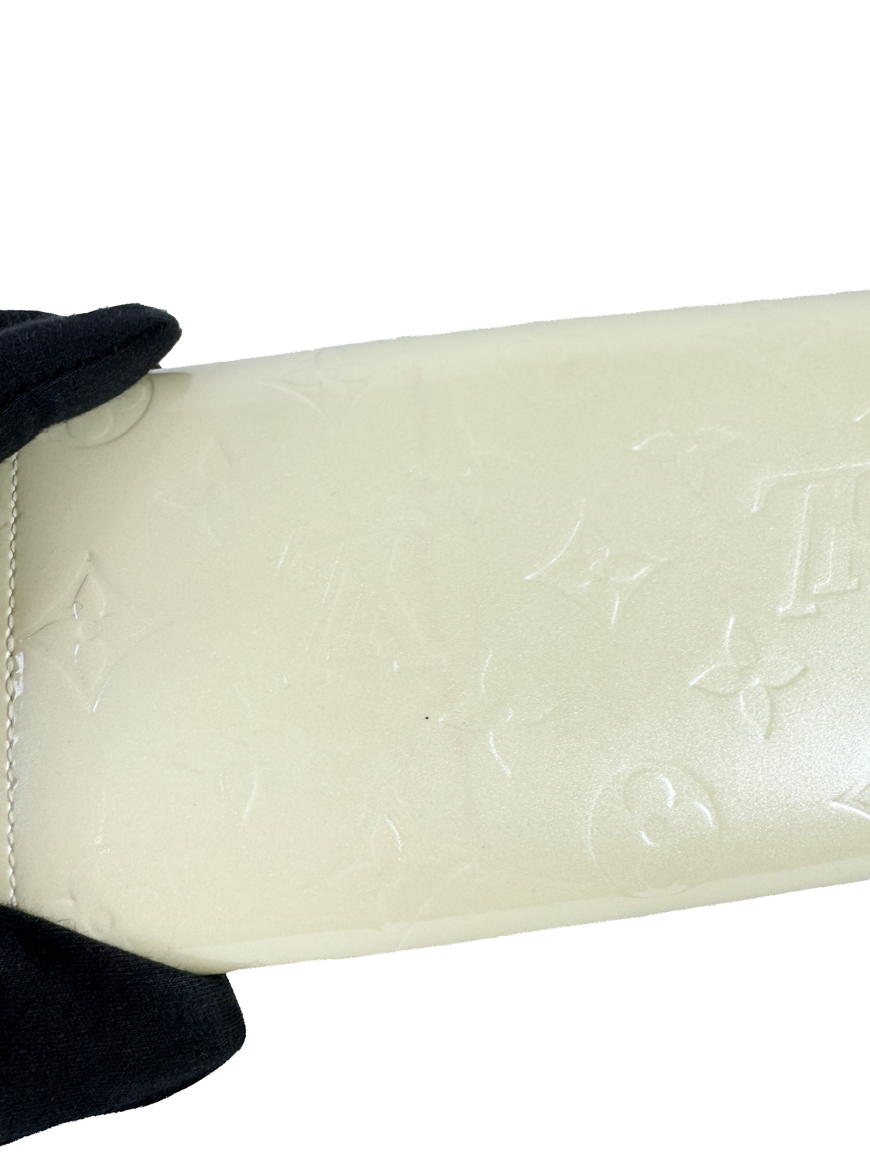 Louis Vuitton monogram Vernis cream Sarah wallet TH0055