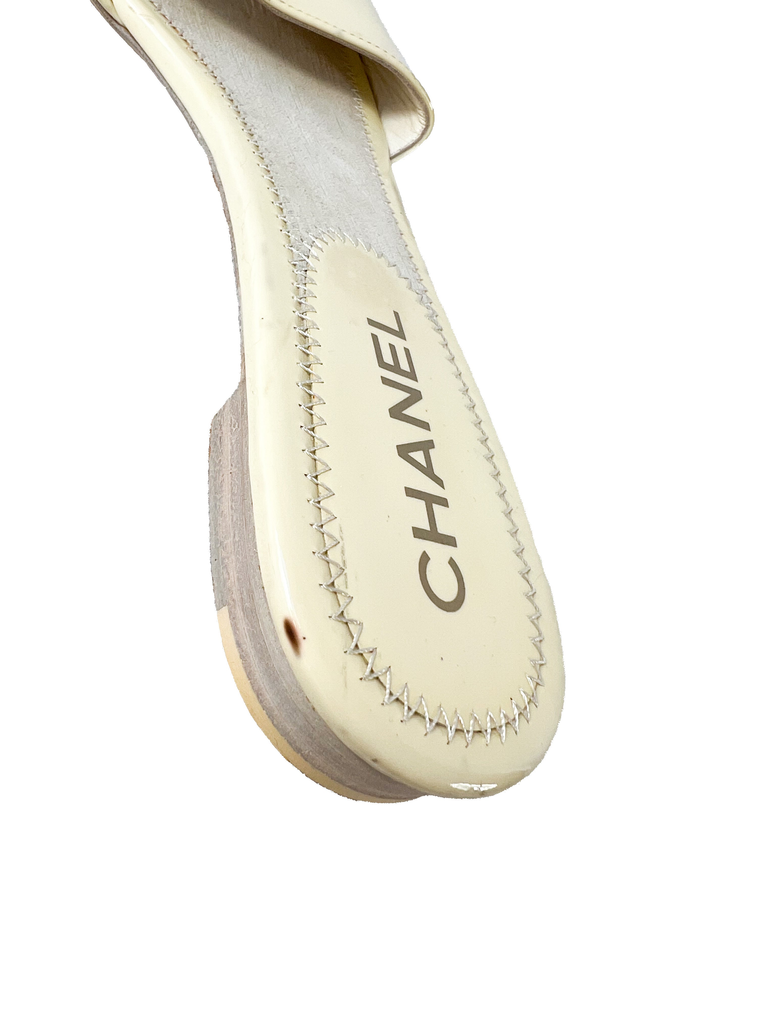 Chanel cream patent leather CC slides size 38.5 **as is**