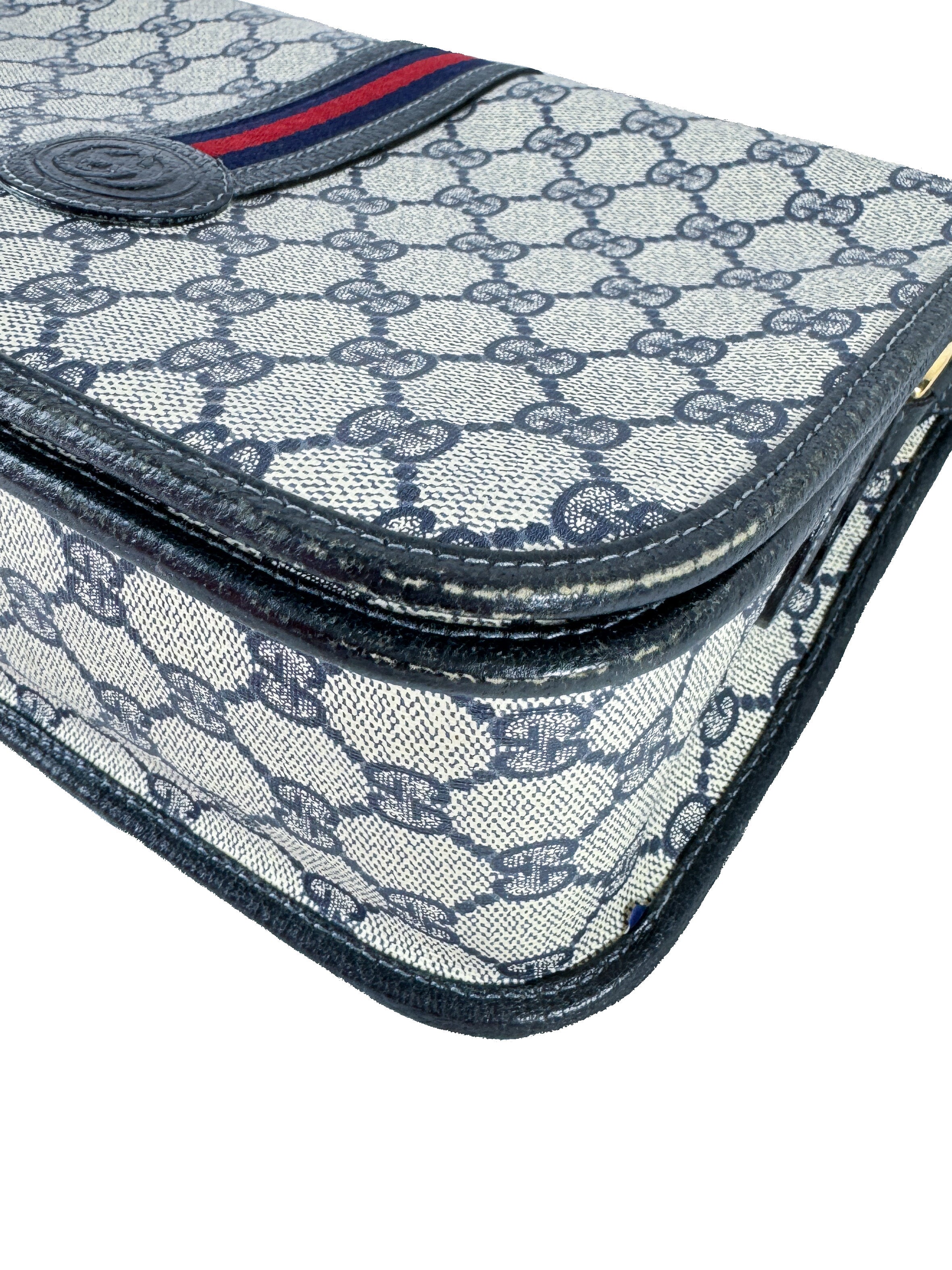 Gucci navy GG vintage sherry line crossbody 001.904.0915