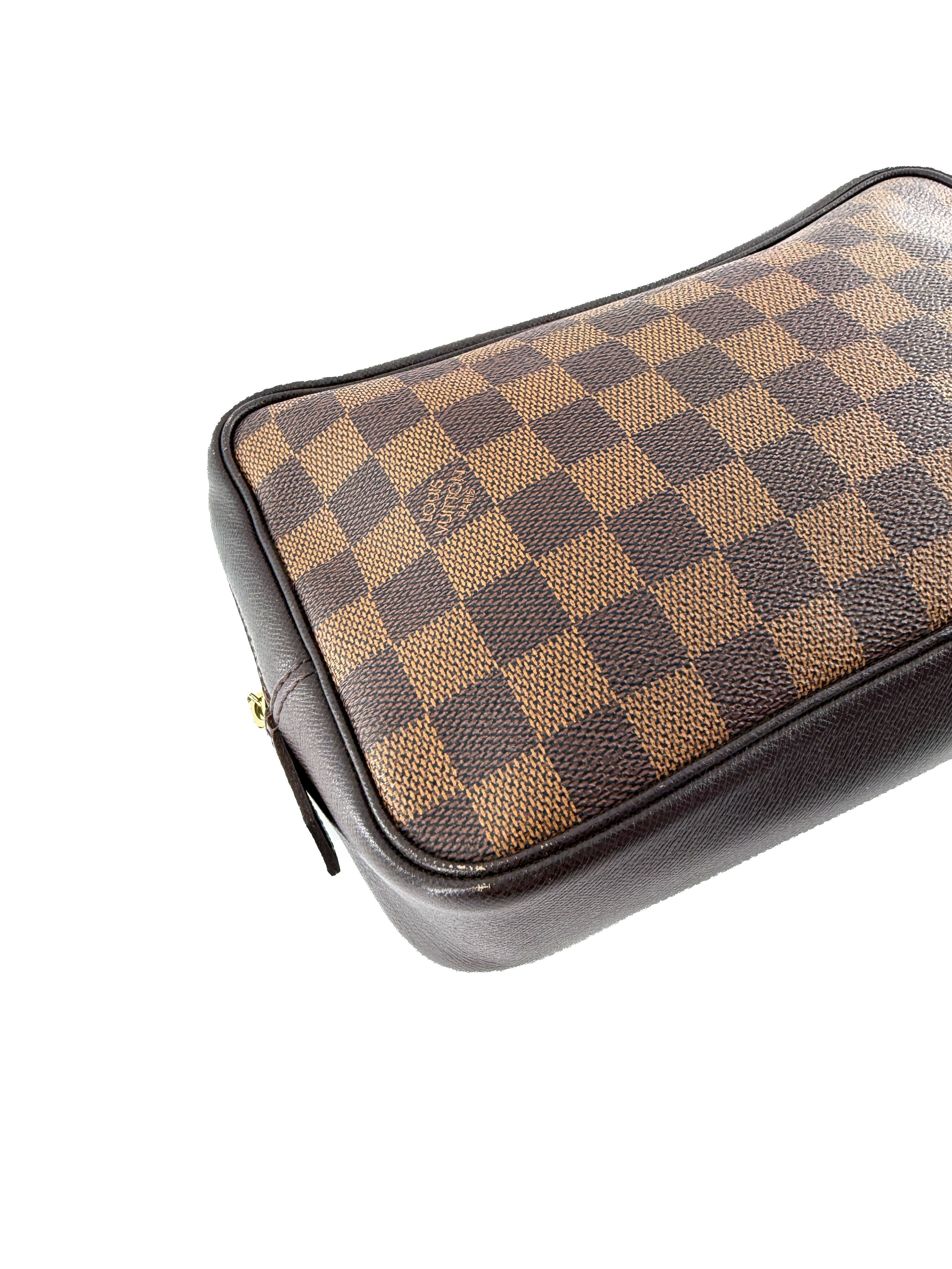 Louis Vuitton damier ebene trousse zip pouch 28