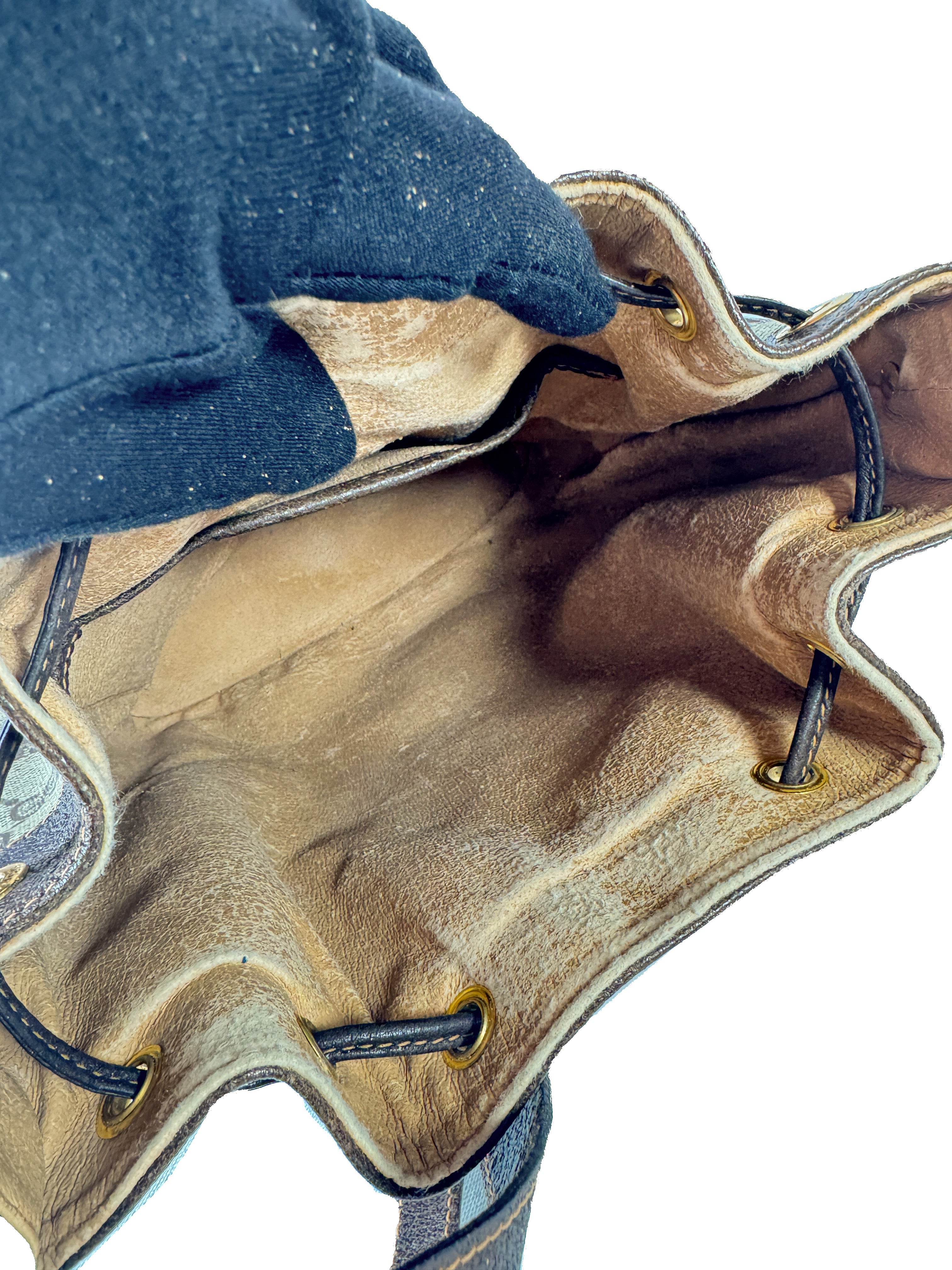 Gucci vintage GG sherry line bucket bag 164-02-034