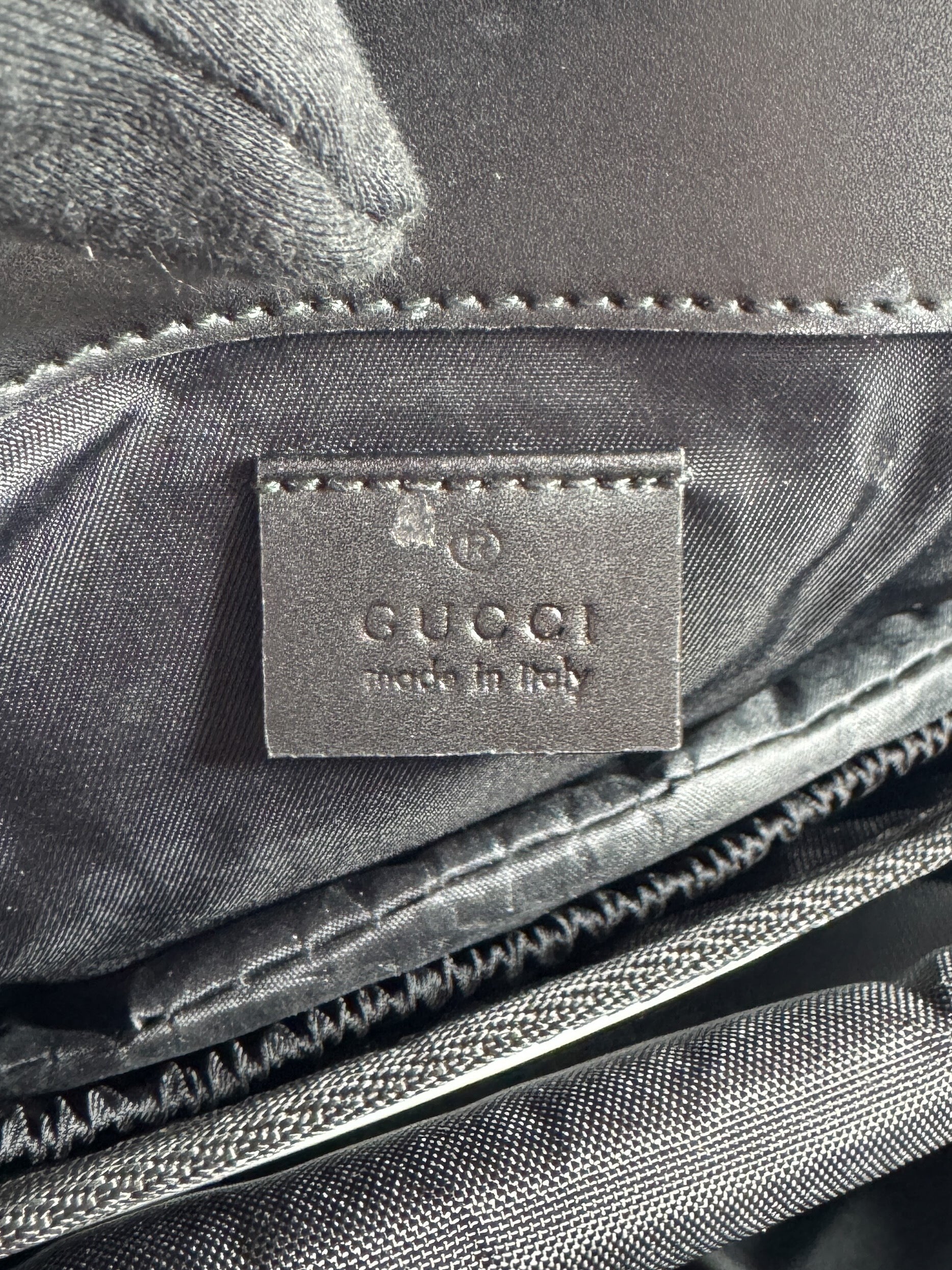 Gucci black GG Supreme changing bag 495909 525040