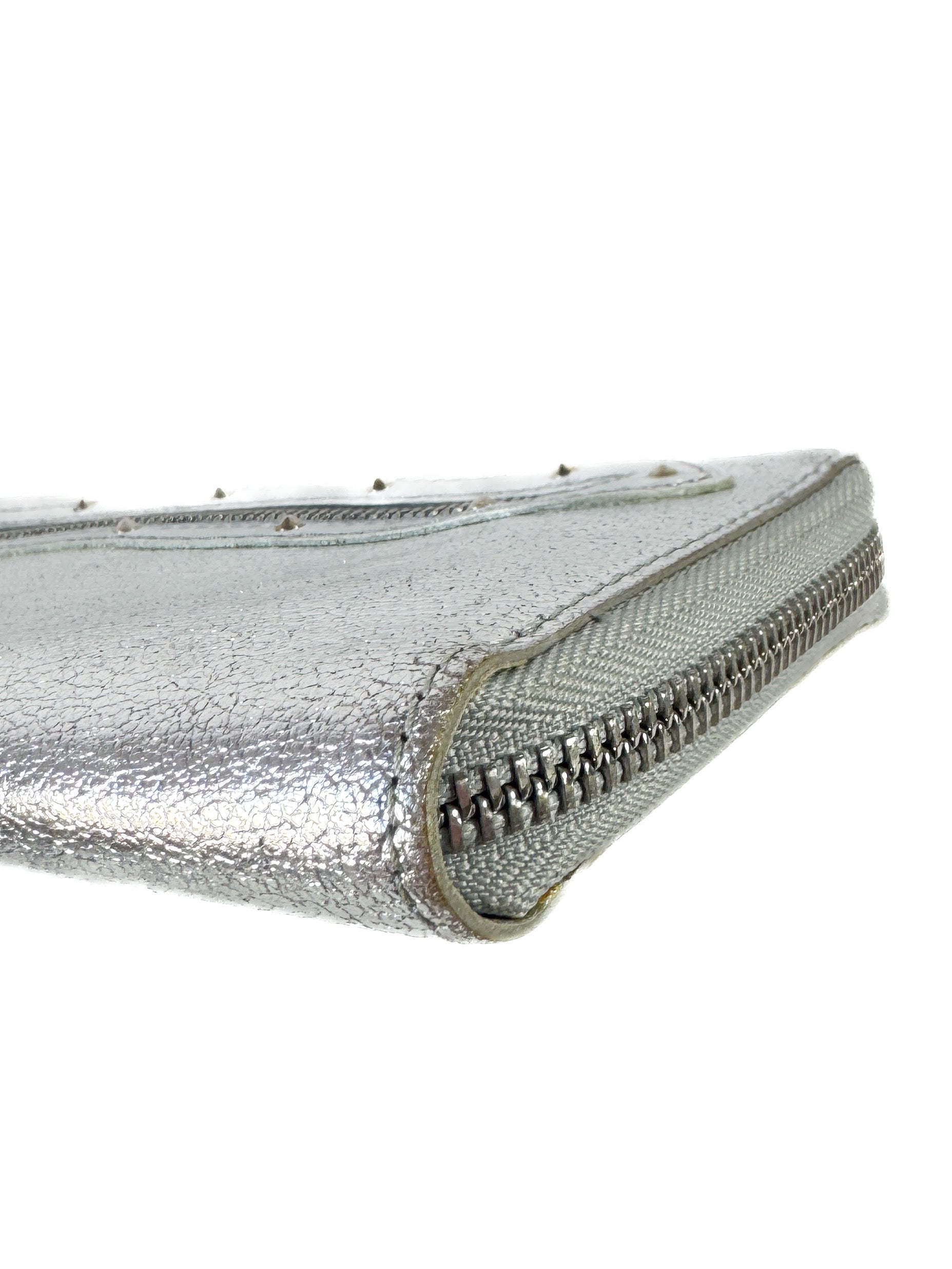 Louis Vuitton silver Suhali zippy wallet CA3086