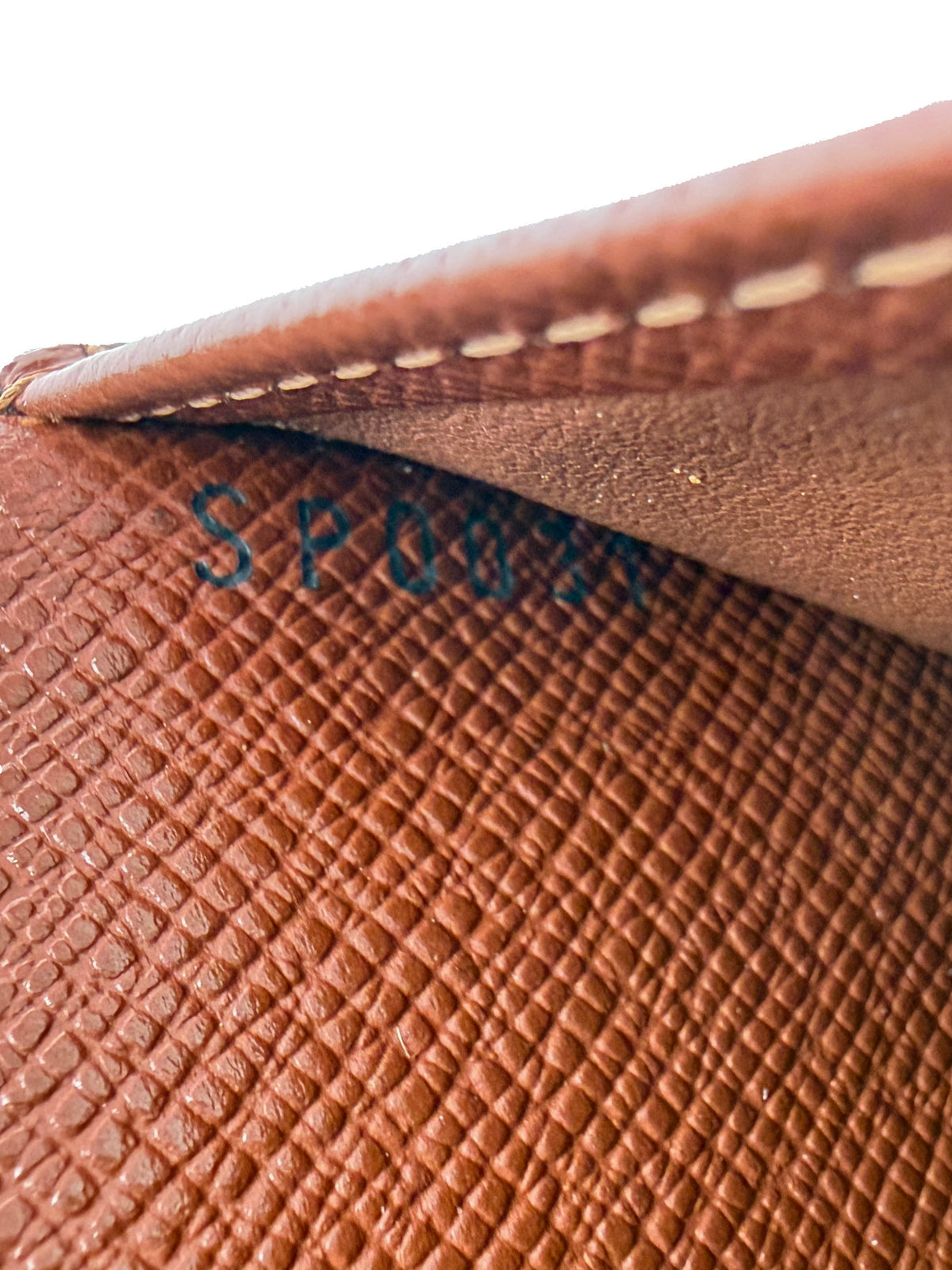 Louis Vuitton monogram small ring Agenda SP0031