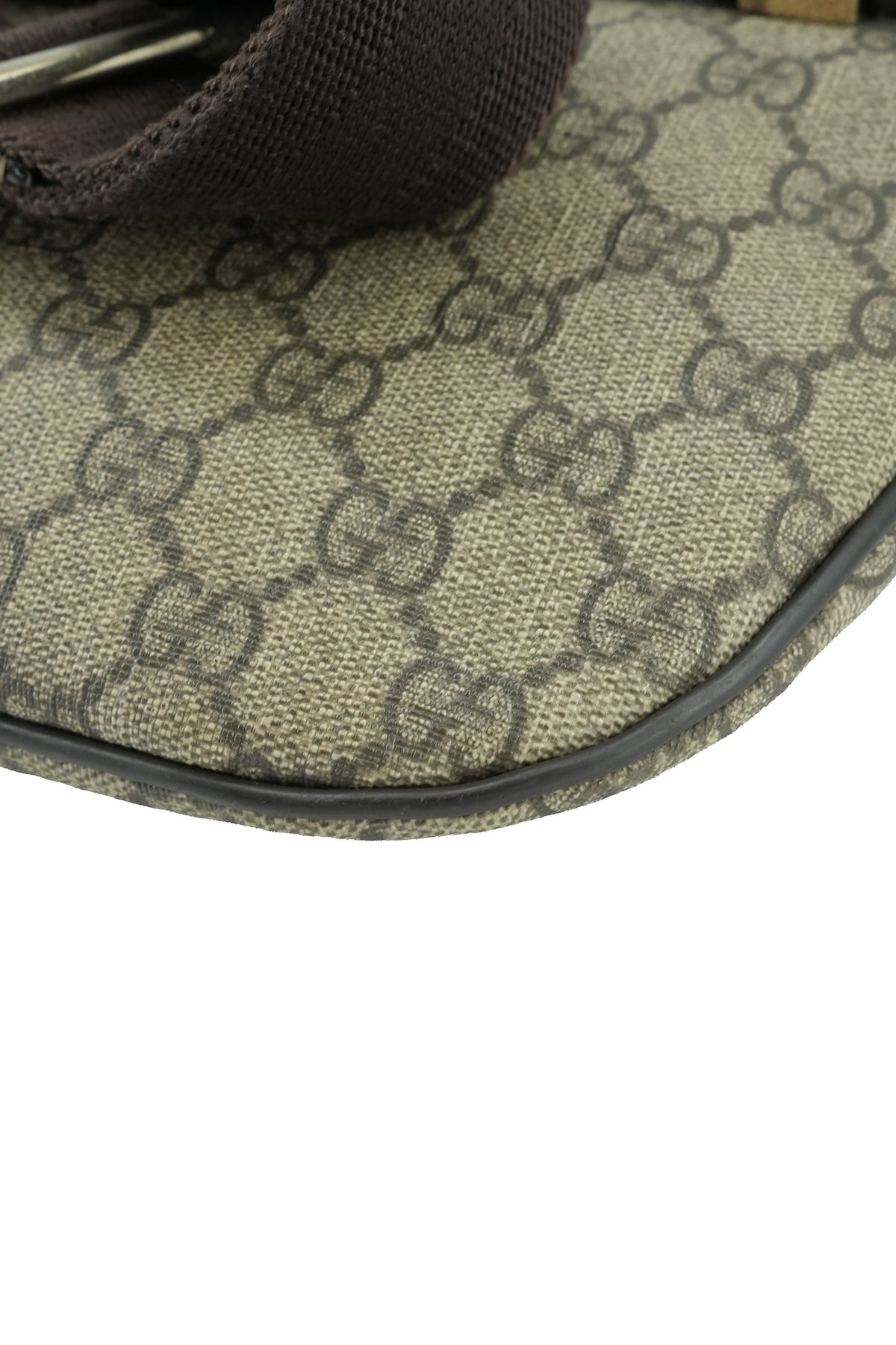 Gucci brown signature belt bag 001998