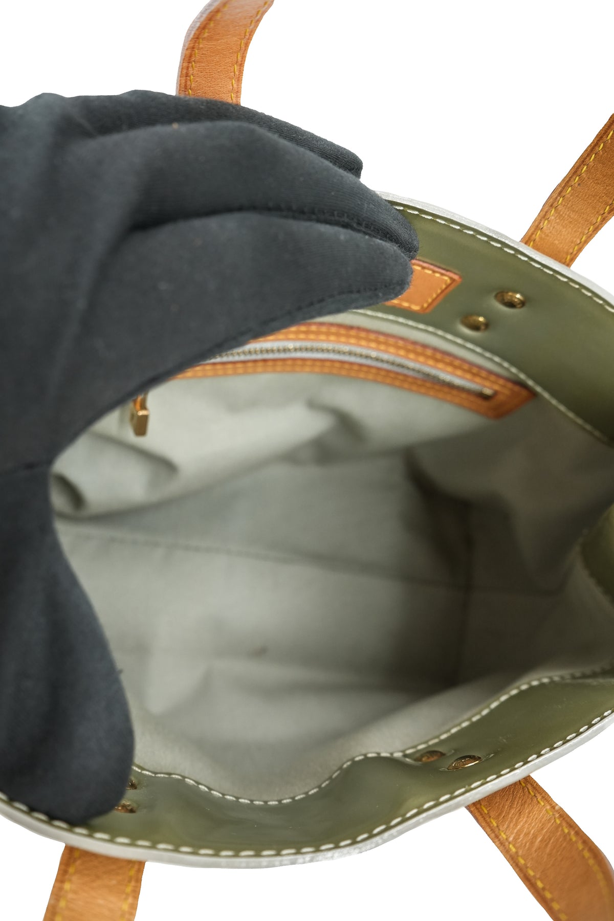 Louis Vuitton vernis green Reade PM MI1021