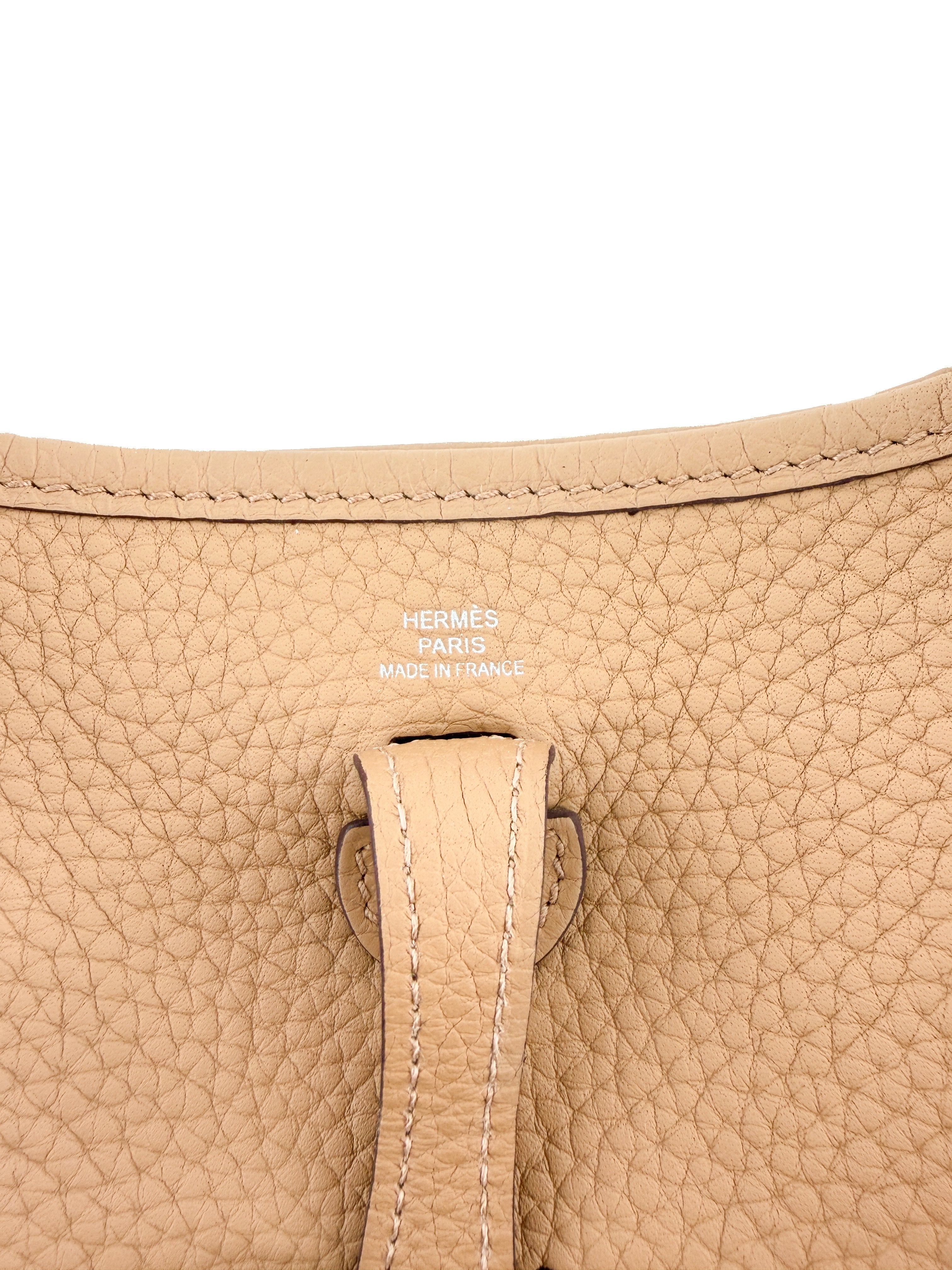 Hermès Evelyne Clemence TPM biscuit B AC 004 AT