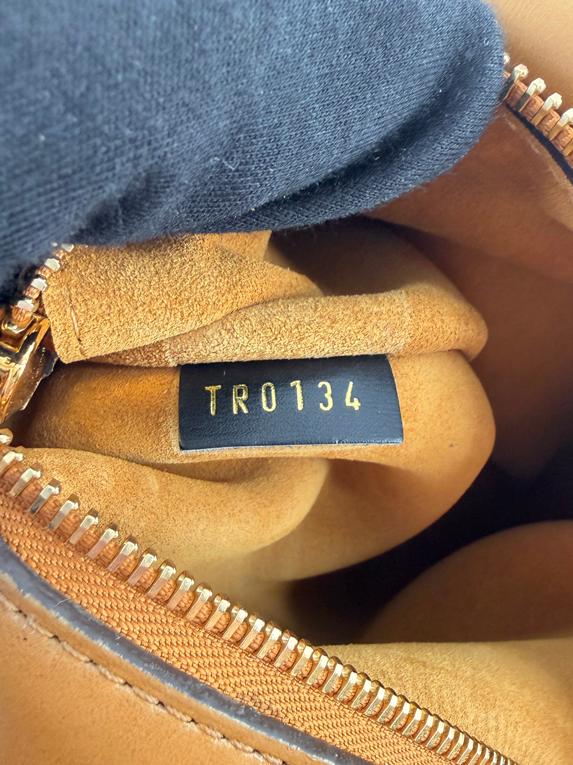 Louis Vuitton monogram W PM tote TR0134