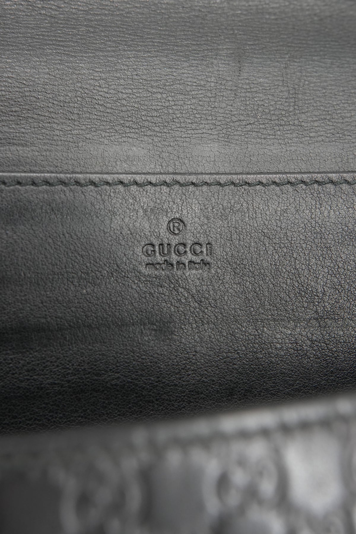 Gucci black Microguccissima documents wallet 309651-0416