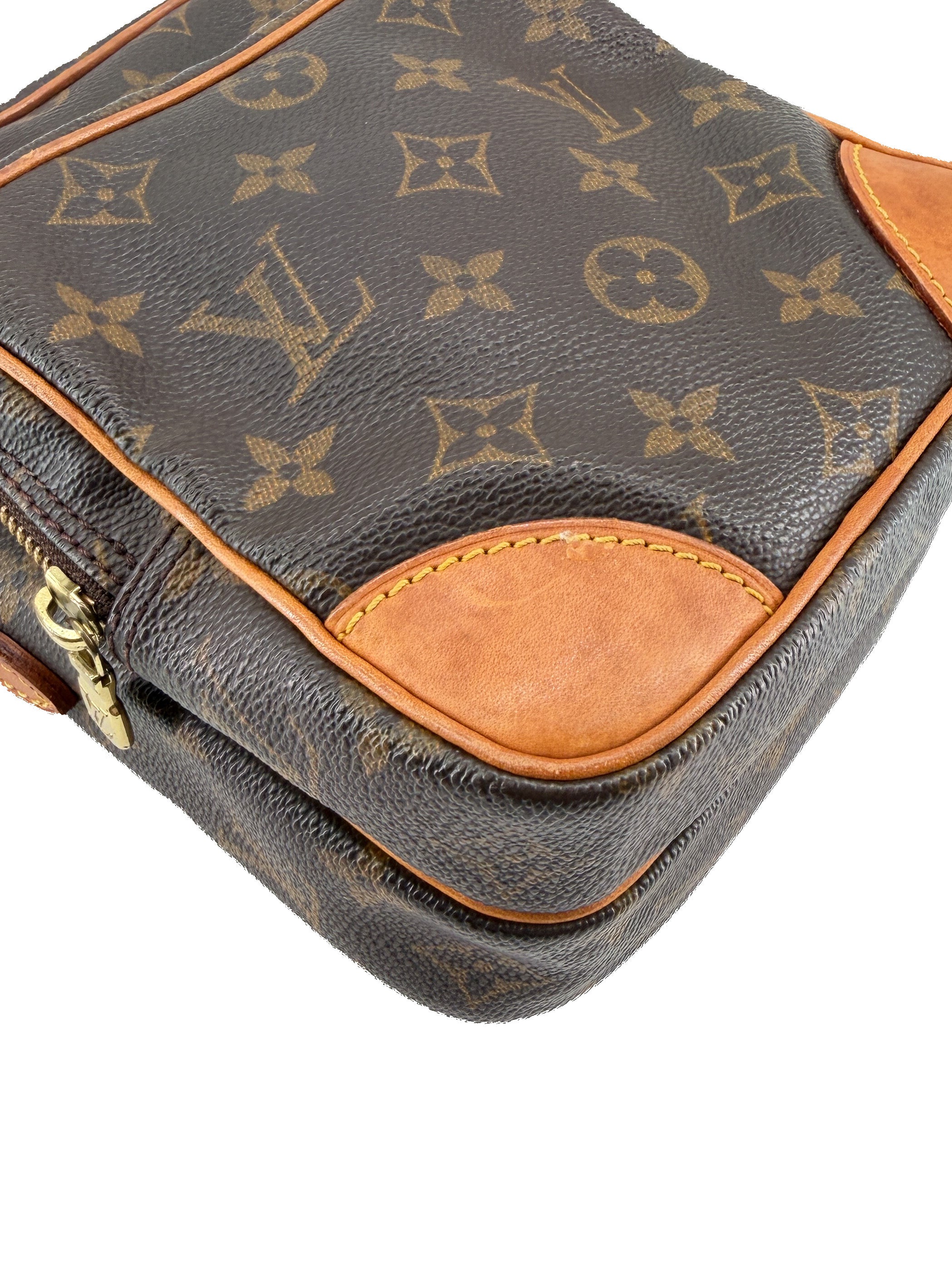 Louis Vuitton monogram Amazon AR0020