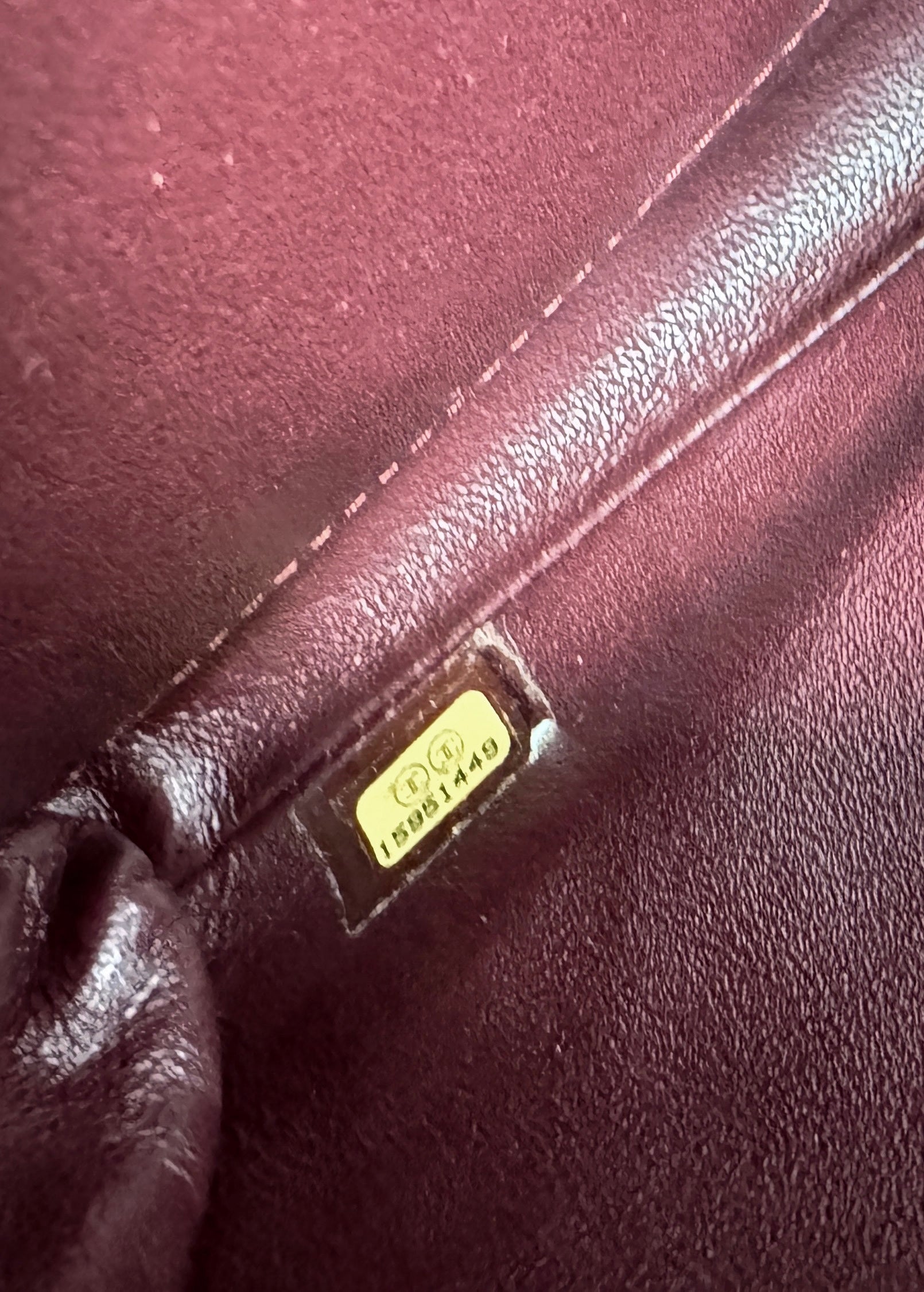 Chanel black caviar leather flap clutch w/chain 15951449