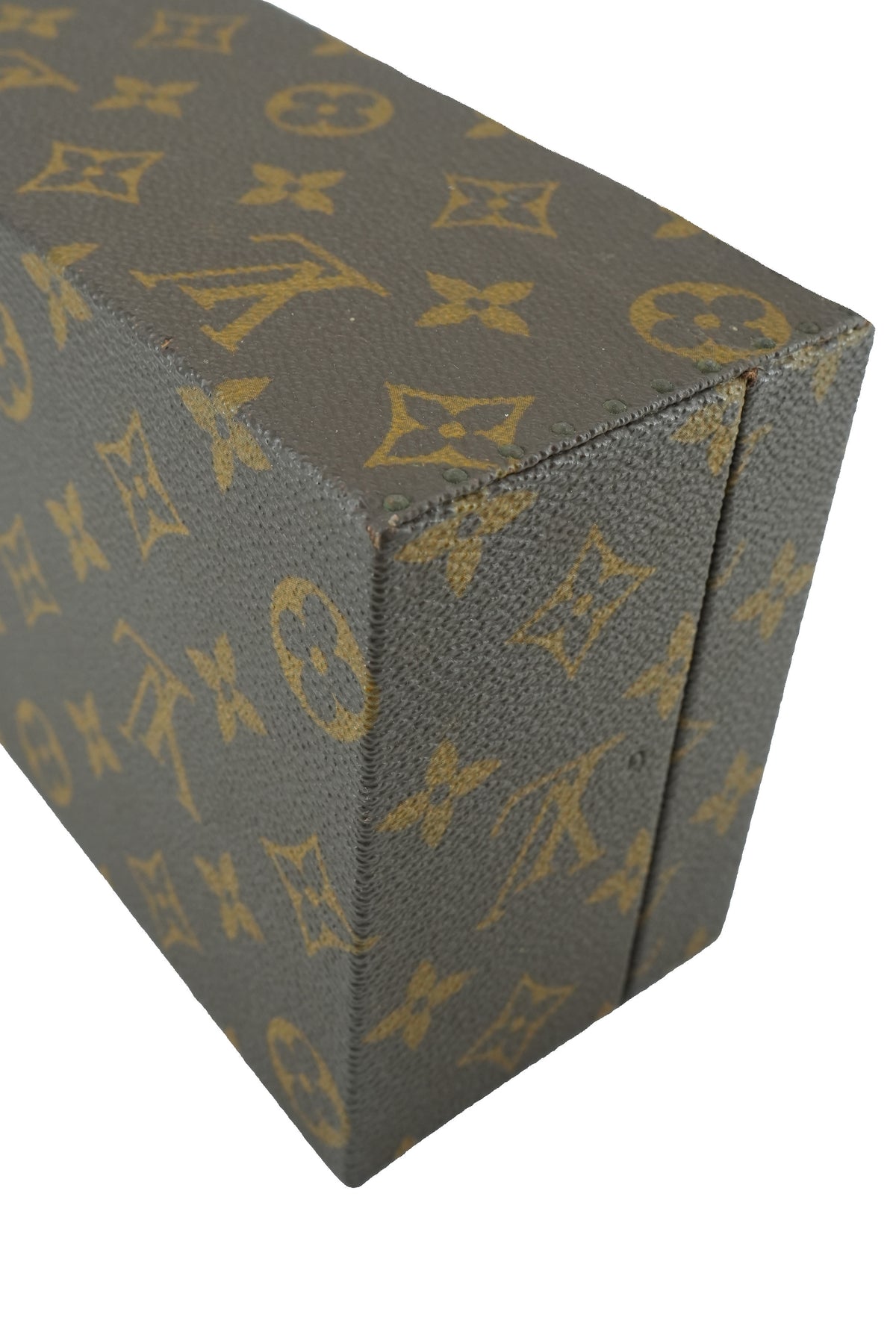 Louis Vuitton monogram Boite a Tou jewelry trunk 931786