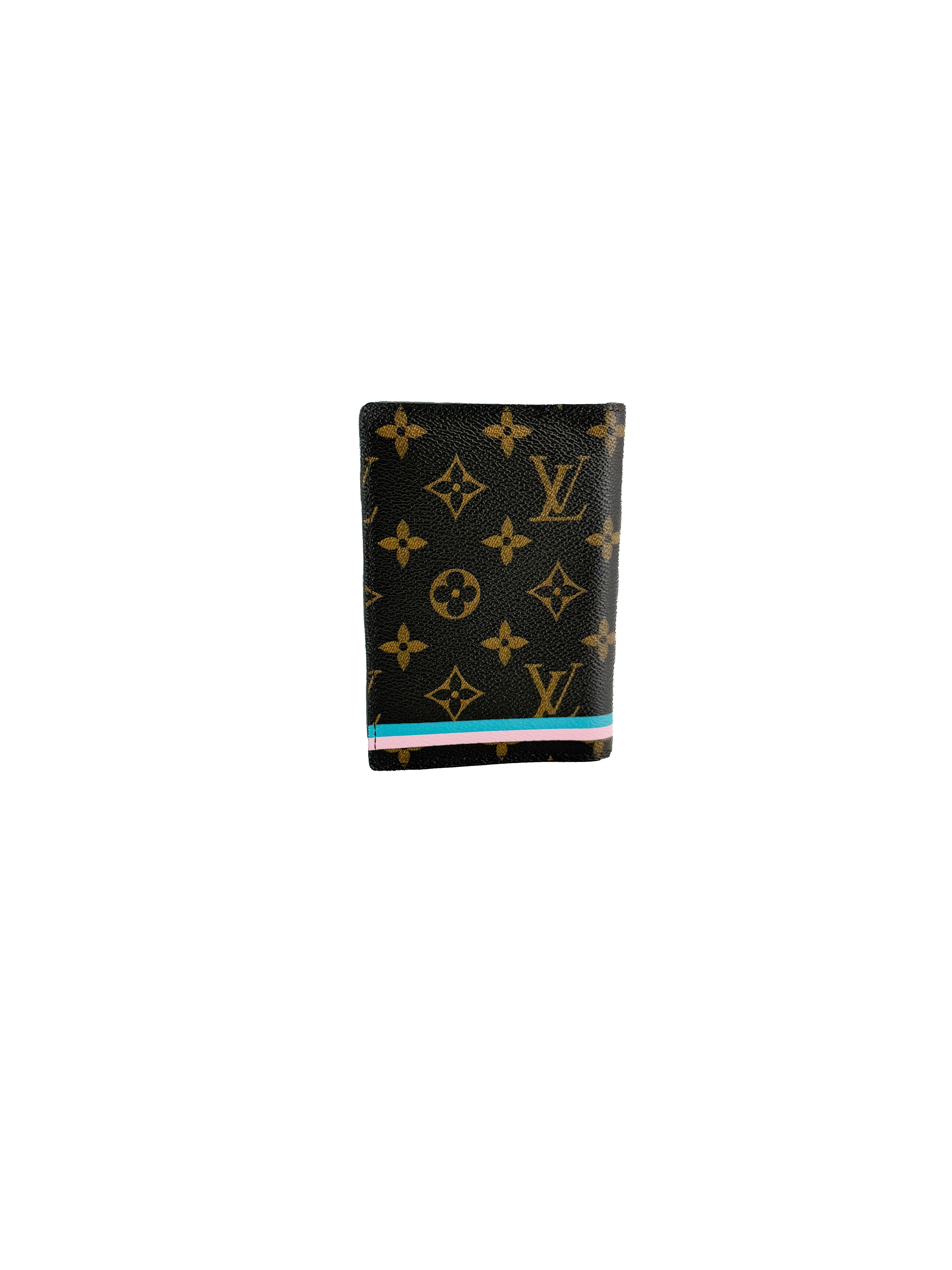 Louis Vuitton monogram 2016 Christmas Animation Illustre Transatlantic passport holder MB2186