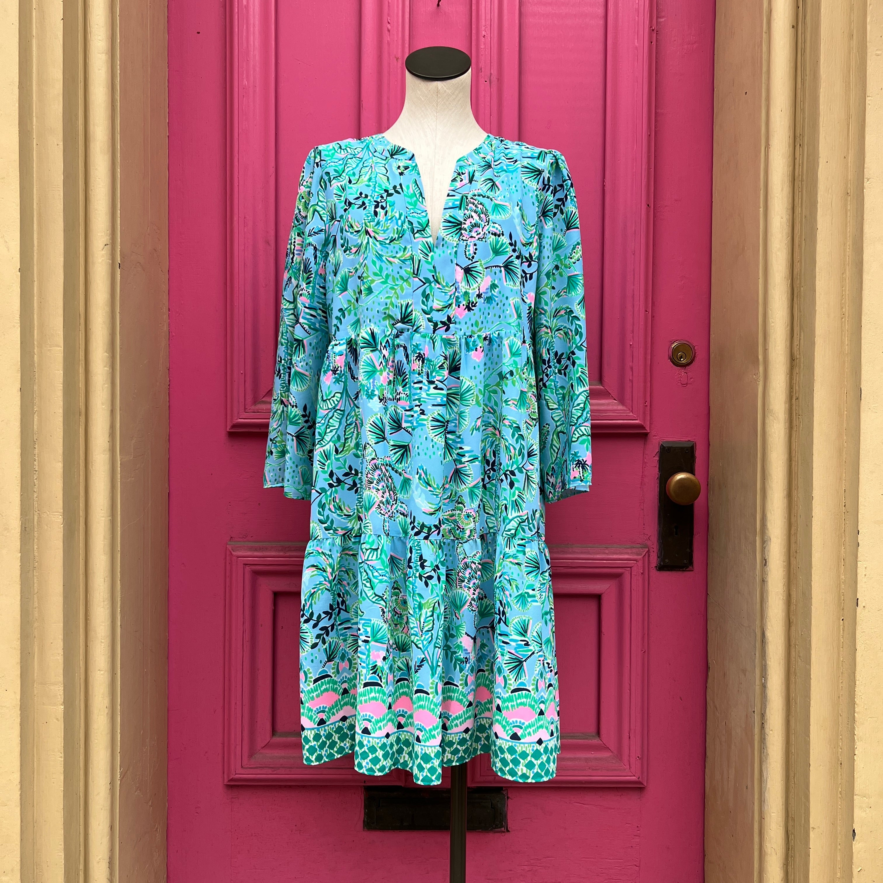 Lilly Pulitzer Frenchie blue mosaic shells print dress size XL - My Girlfriend's Wardrobe LLC