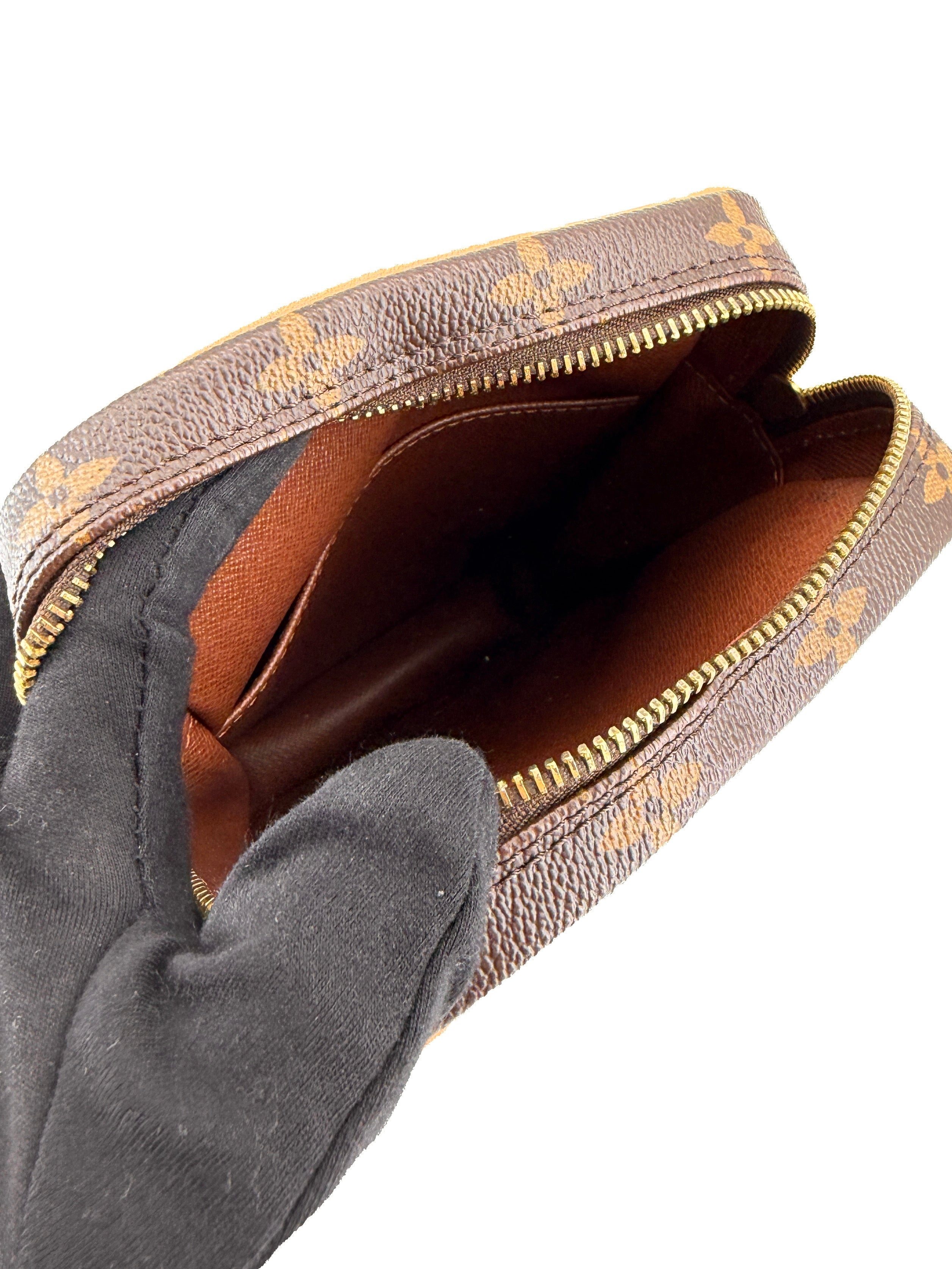 Louis Vuitton monogram Danube TJ4180