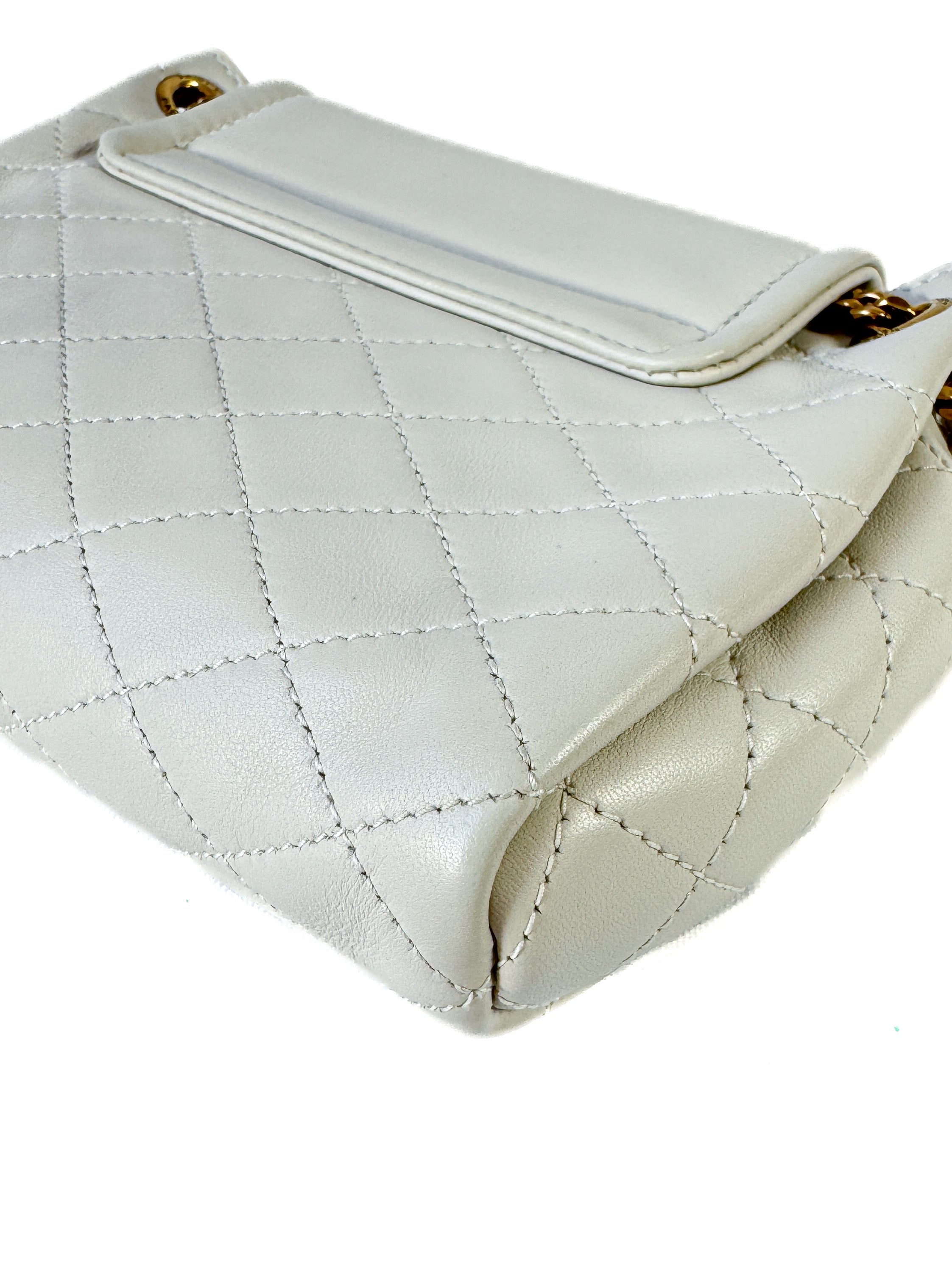 Saint Laurent white mini Nolita PMR 67236-0922