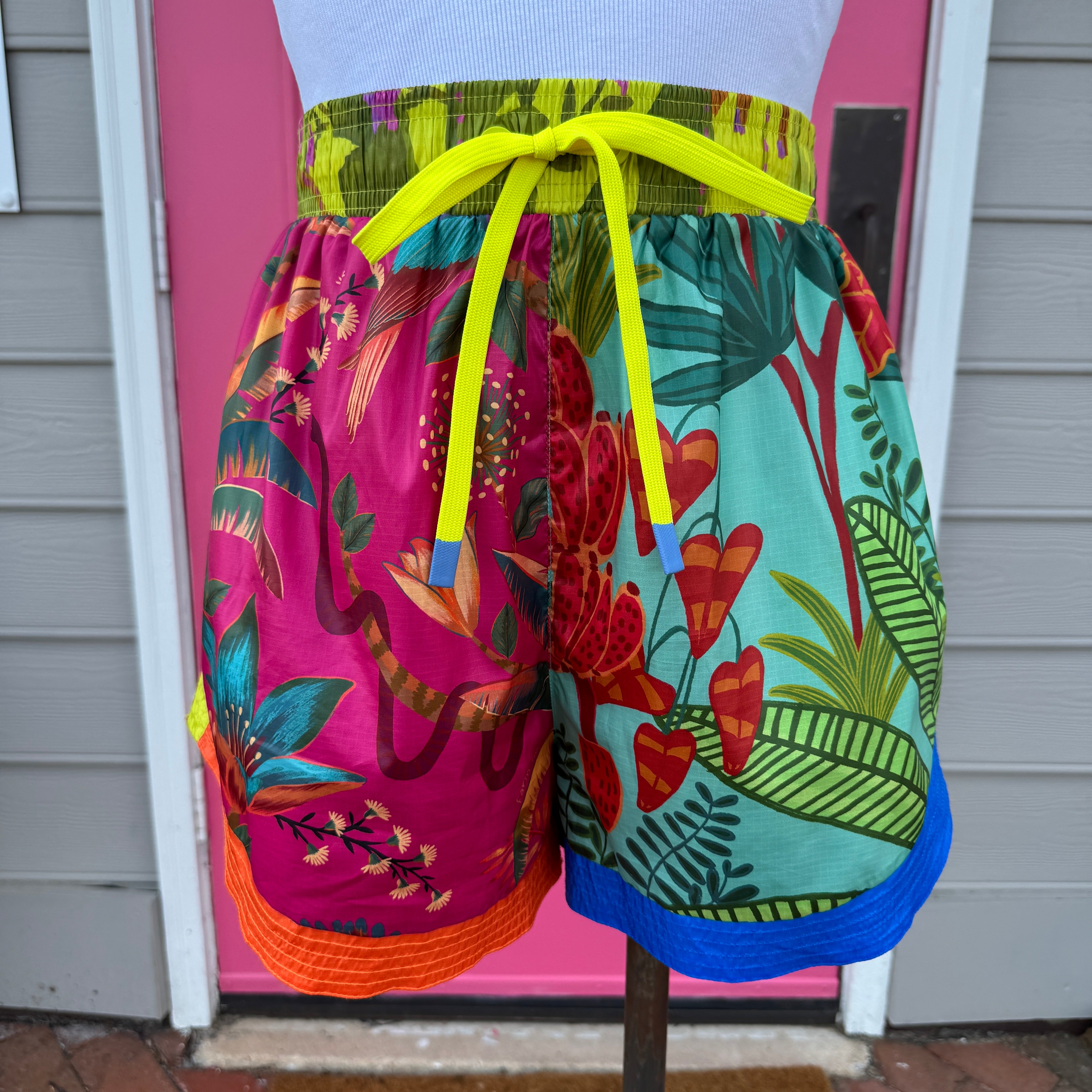 FARM RIO multicolor print nylon shorts size S