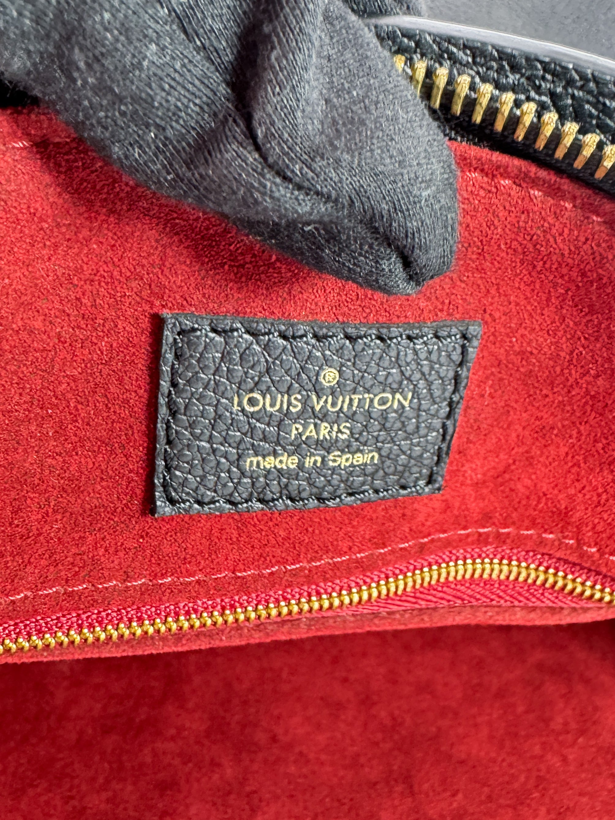 Louis Vuitton black Empreinte Grand Palais MM Shoulder Bag NFC