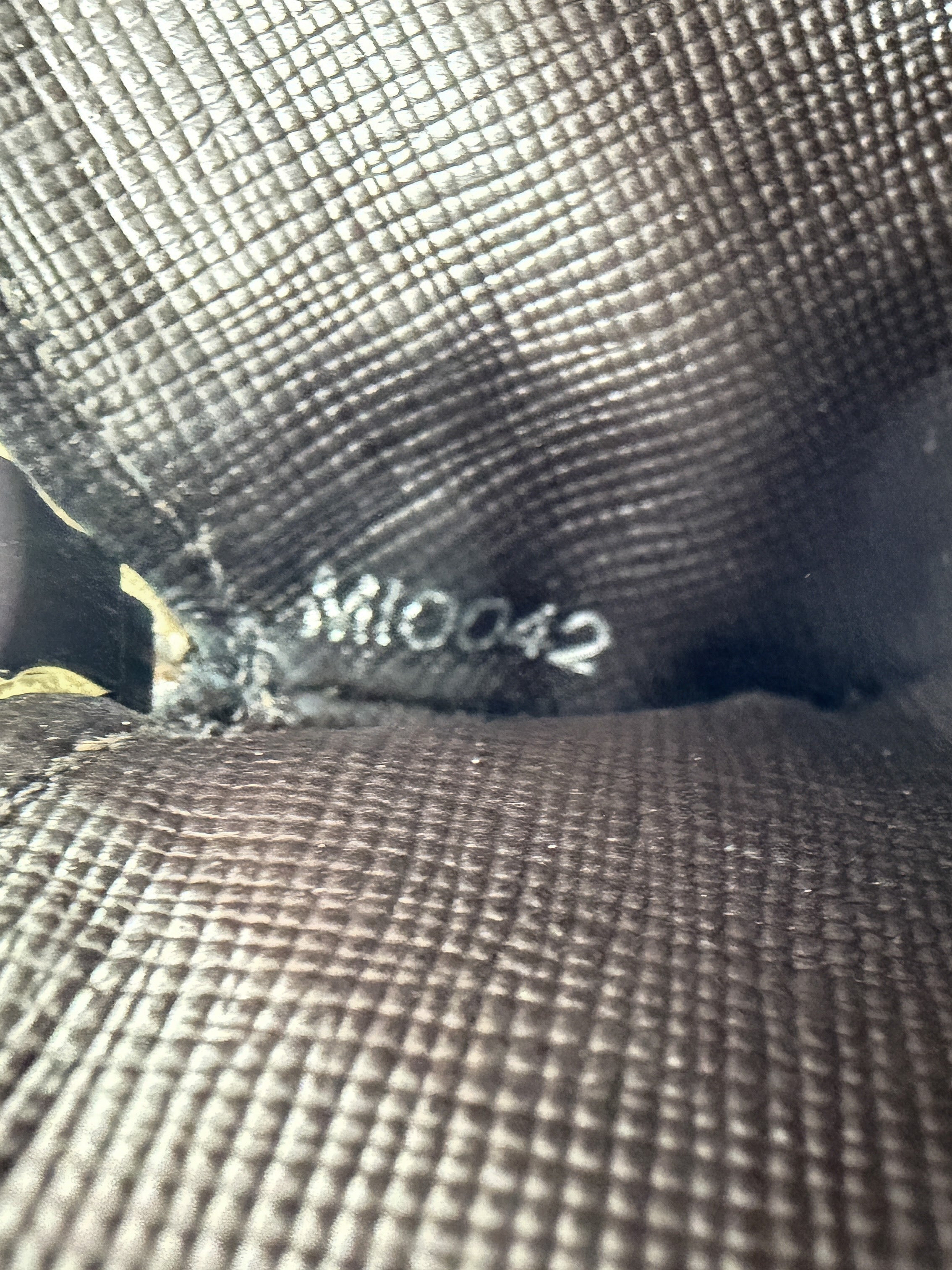 Louis Vuitton monogram mini Comte de Fée Porte Moannaie round coin case MI0042