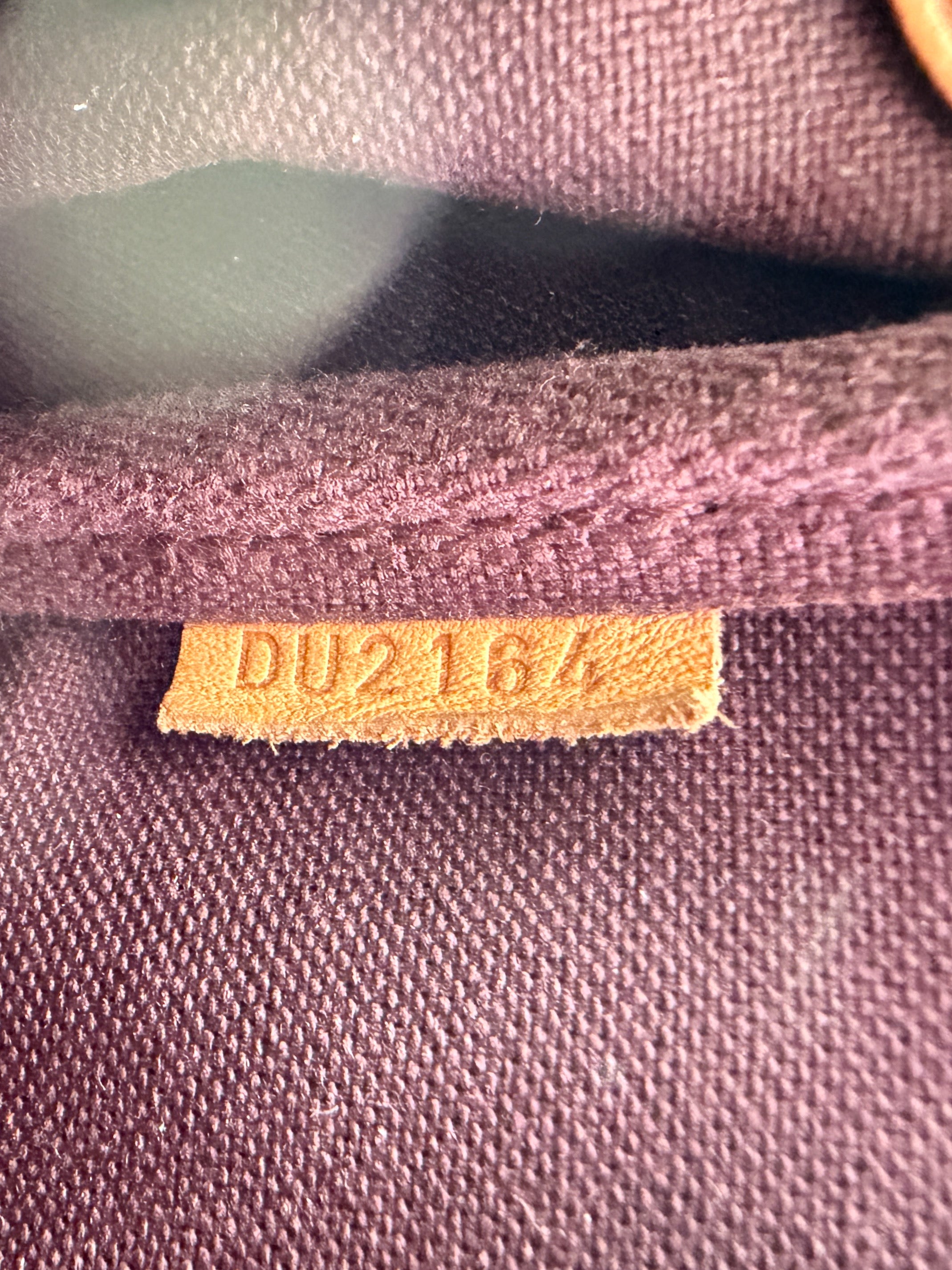 Louis Vuitton monogram Favorite DU2164