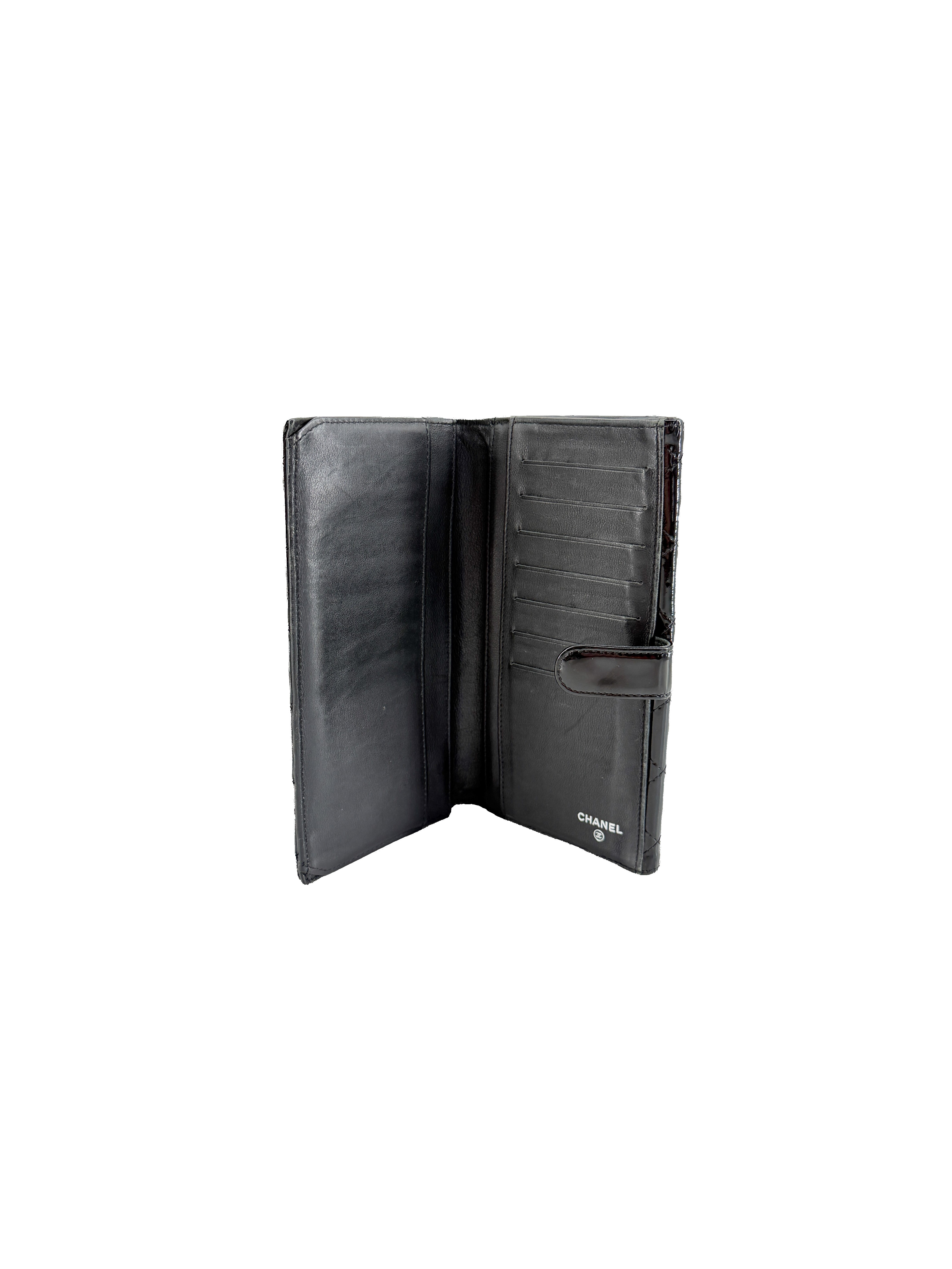 Chanel black patent leather CC brilliant quilted flap wallet 13744381