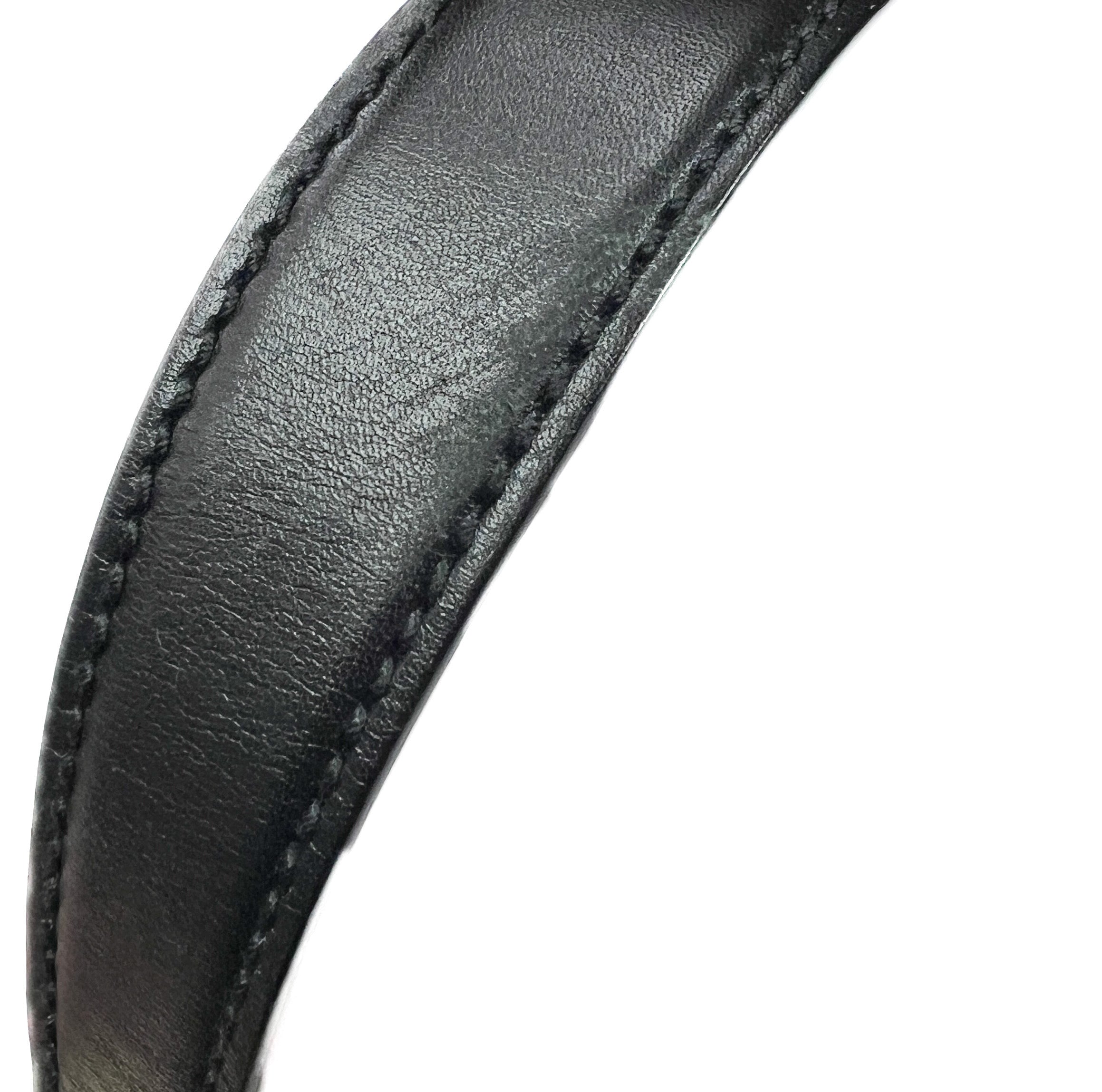 Gucci black leather mini Guccissima bag