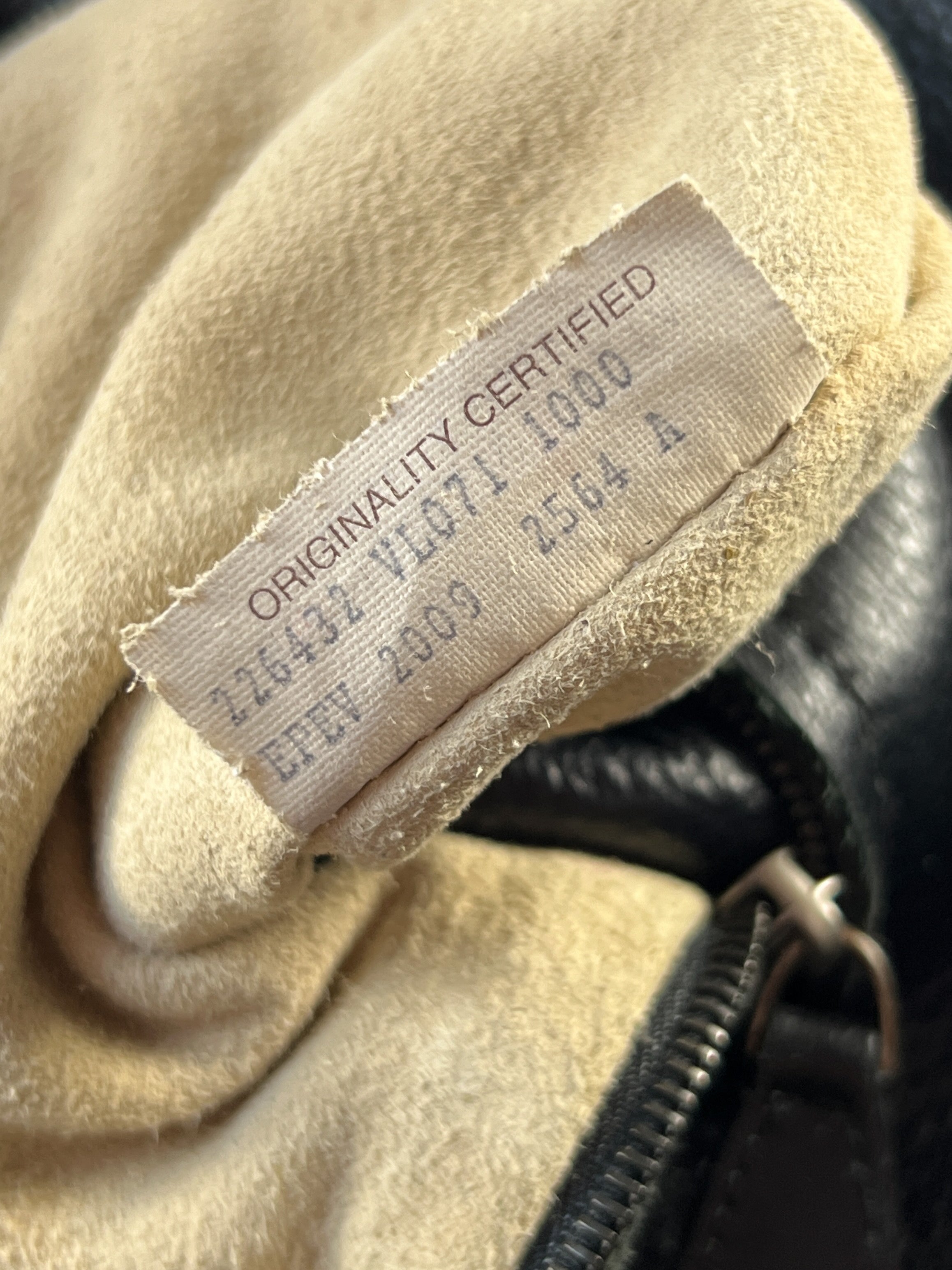 Bottega Veneta black limited edition Intrecciato Parachute shoulder bag