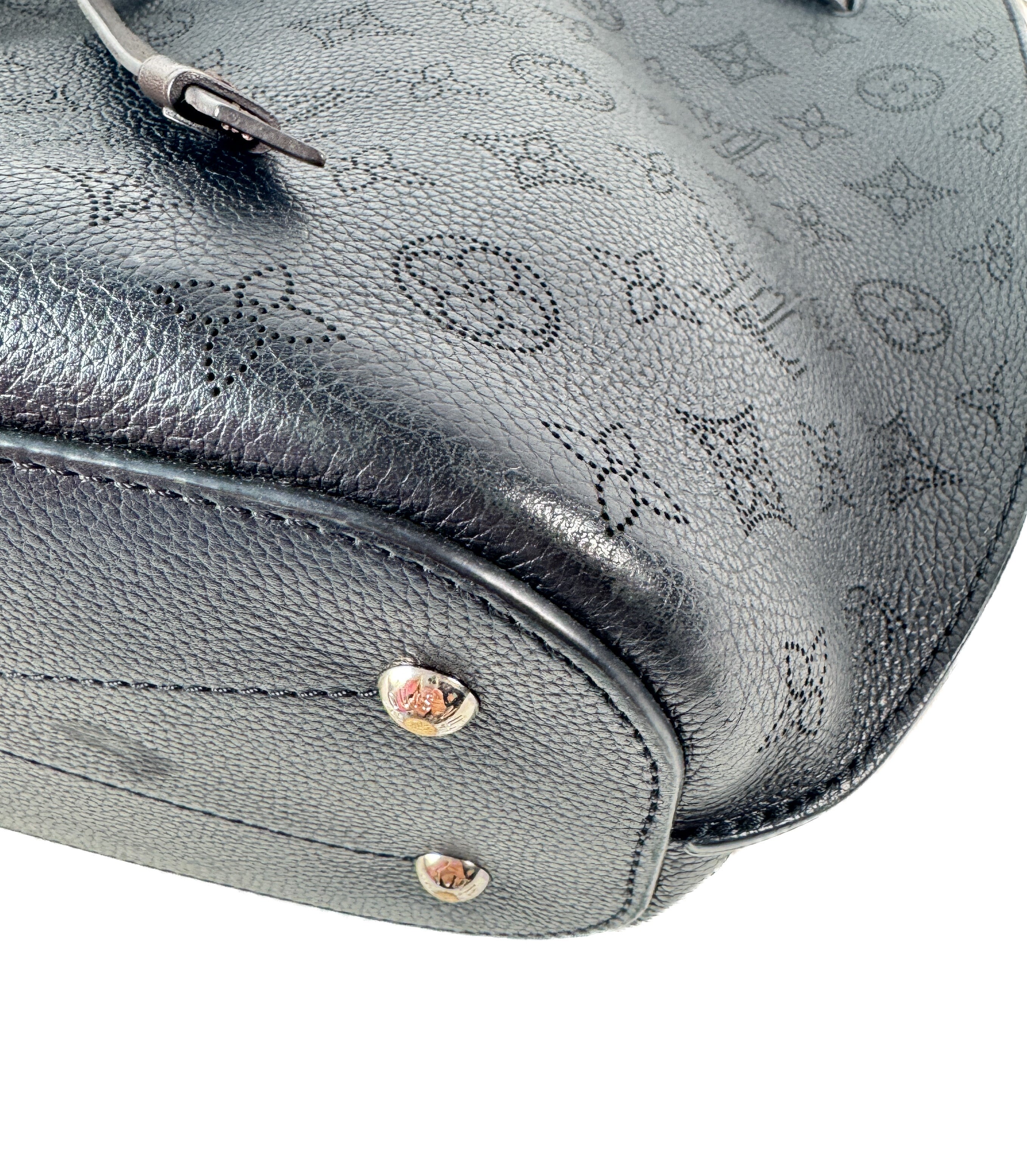 Louis Vuitton Mahina Girolata bag DR1127