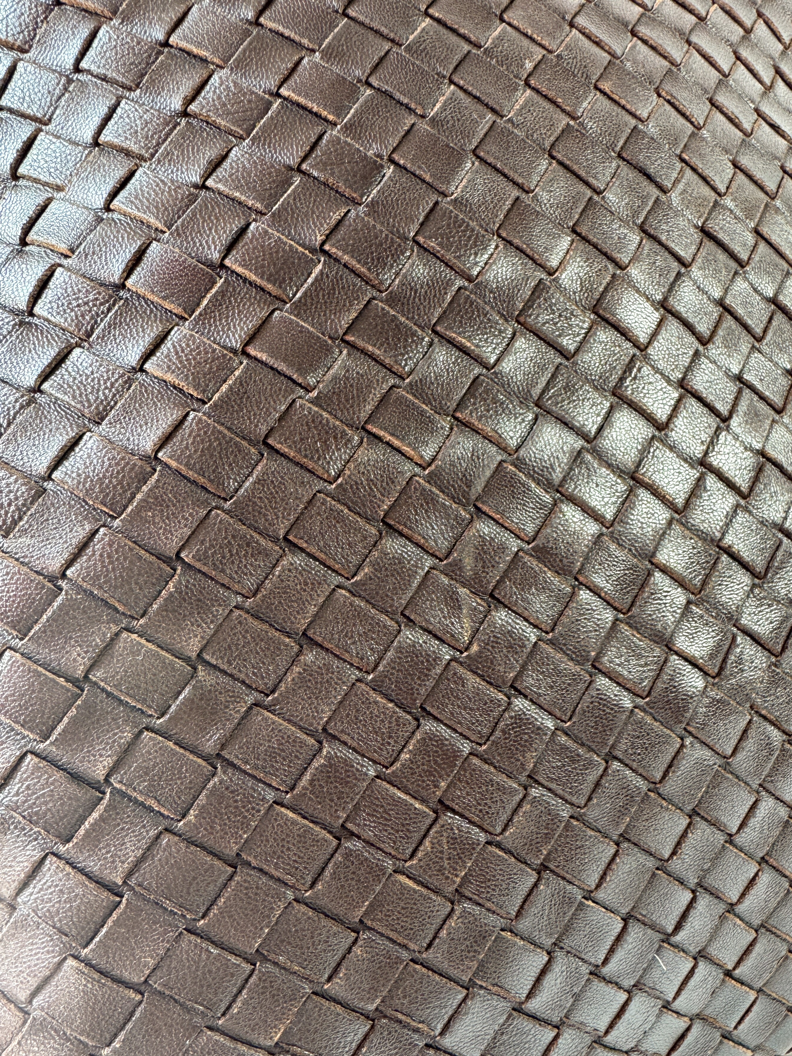 Bottega Veneta brown Intrecciato leather crossbody 163971V77811375