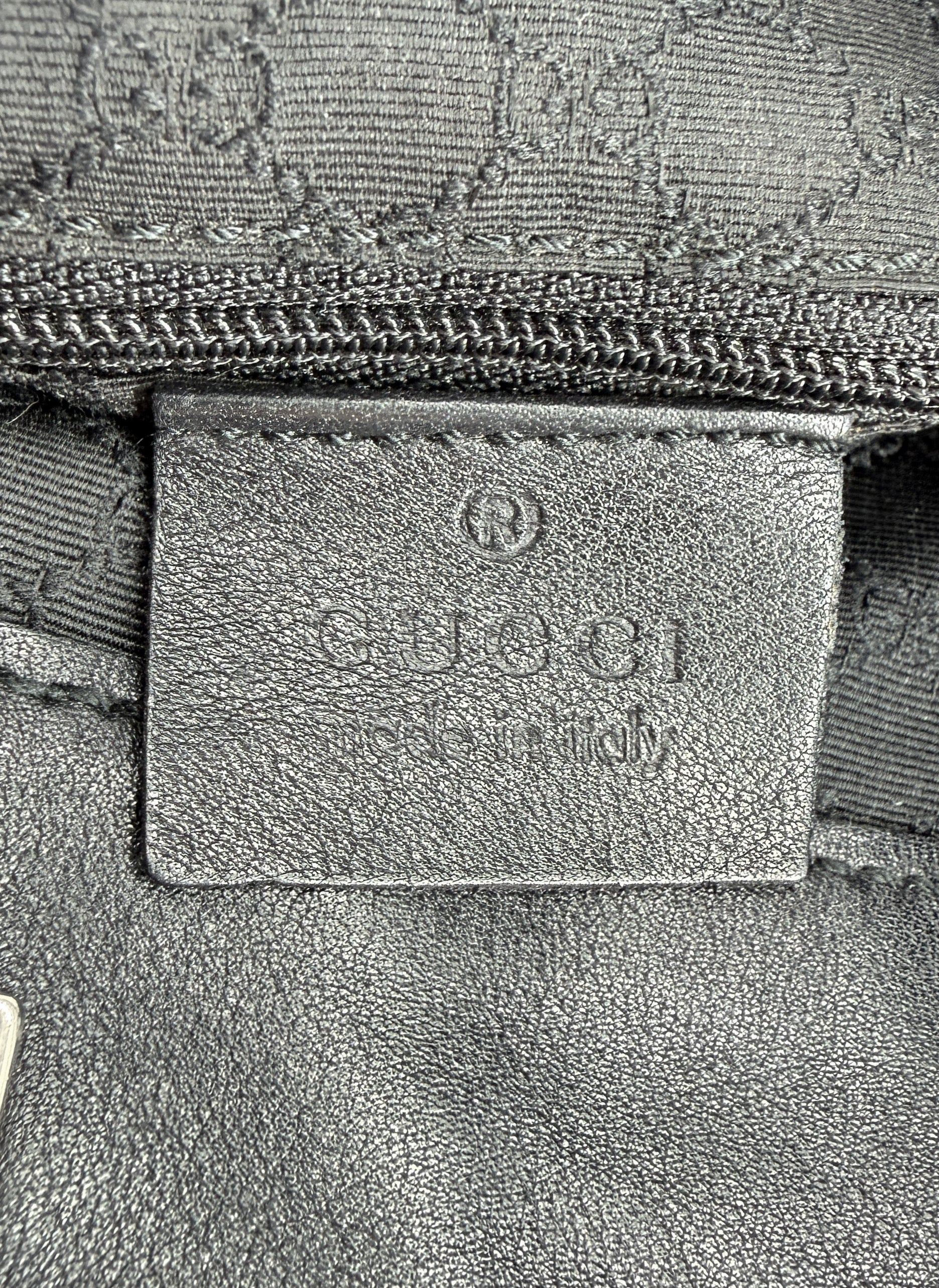 Gucci black leather bamboo handle bag 14095001553