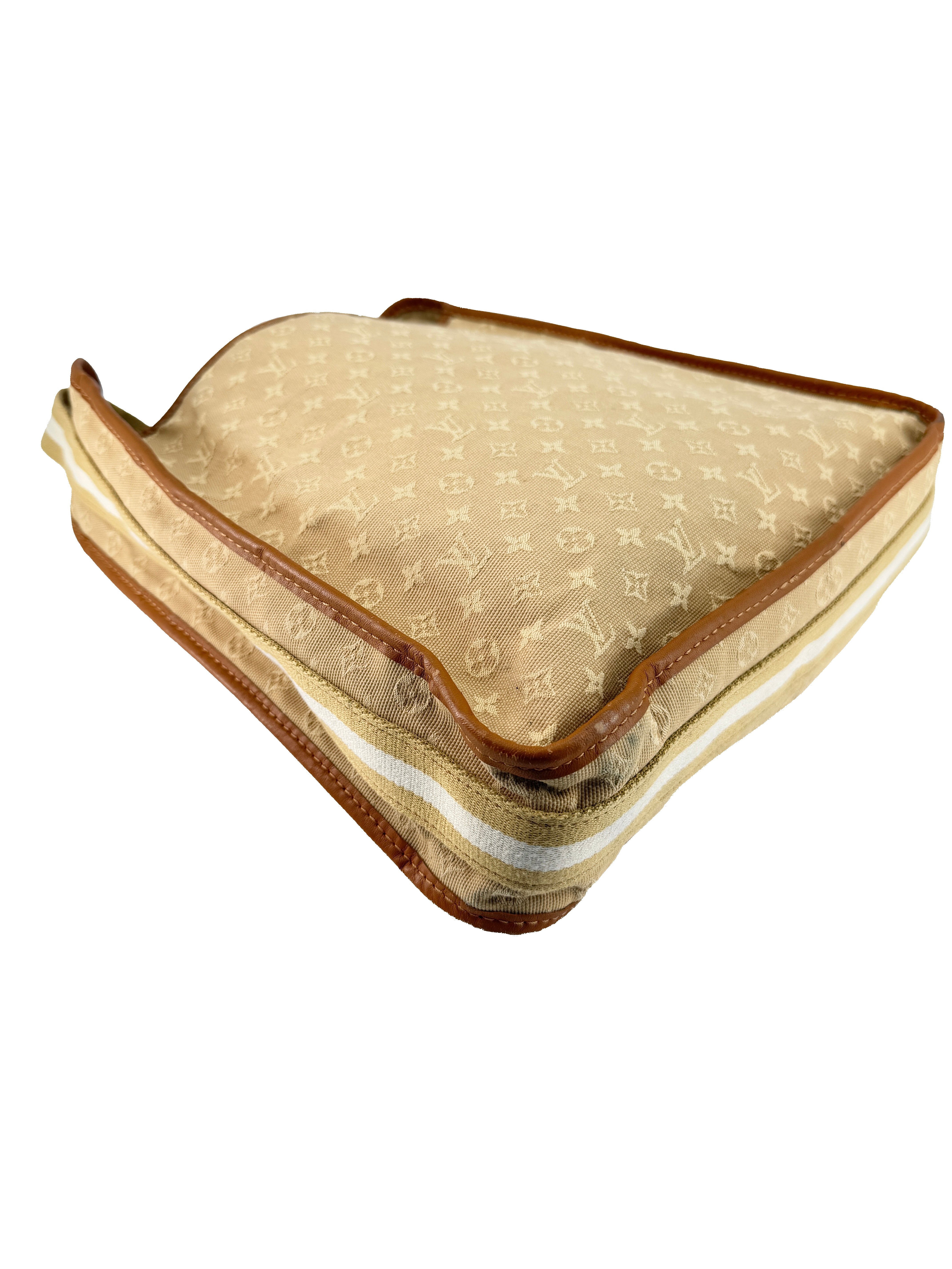 Louis Vuitton beige Mini Lin Mary Kate crossbody VI1024