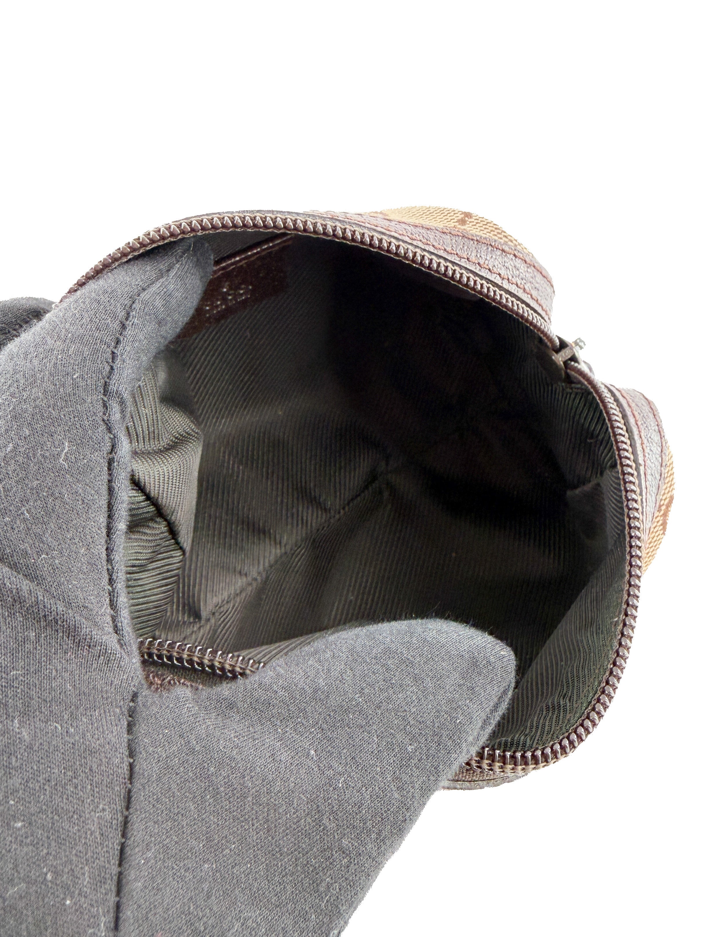 Gucci brown canvas GG zip pouch 29596 205027