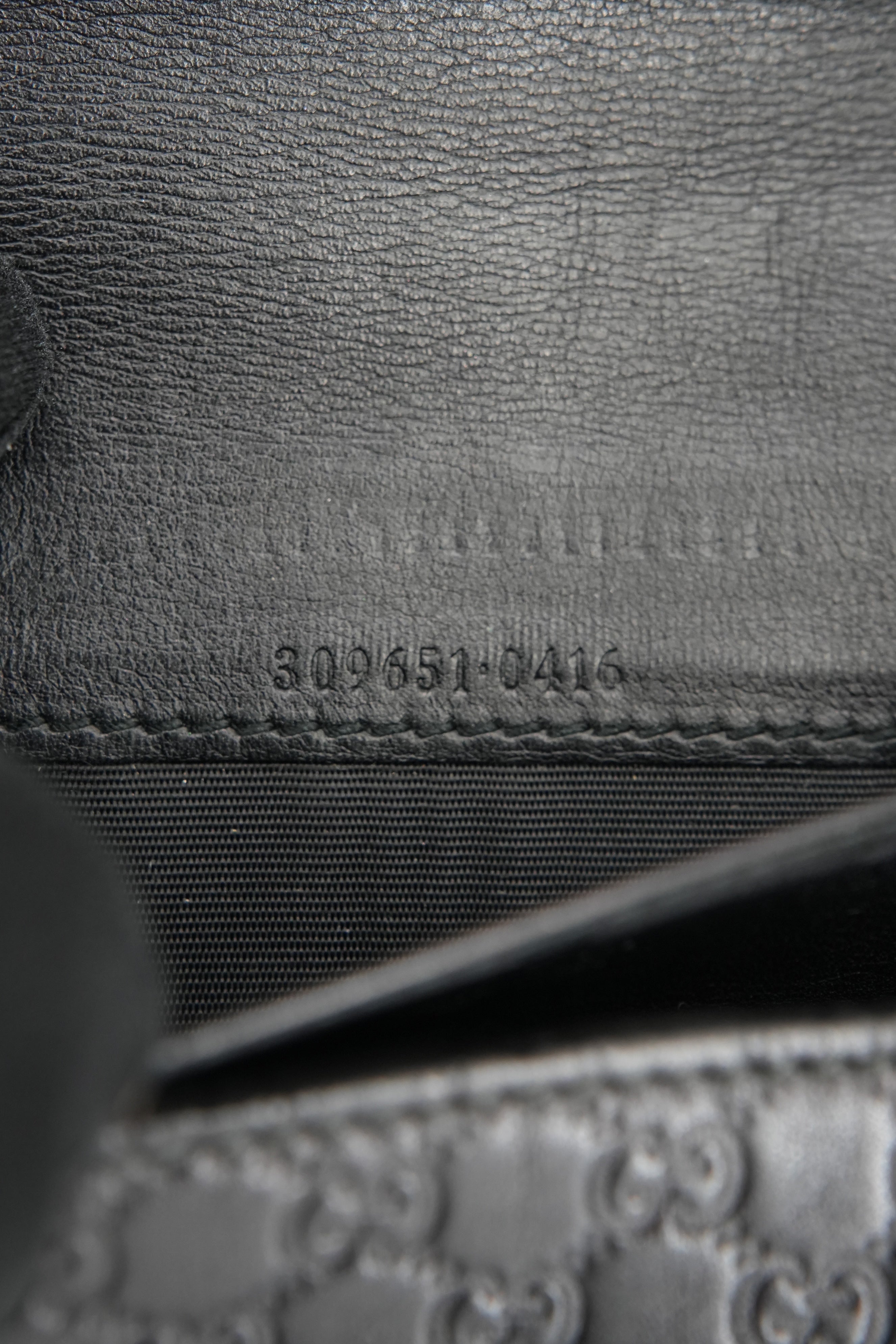 Gucci black Microguccissima documents wallet 309651-0416