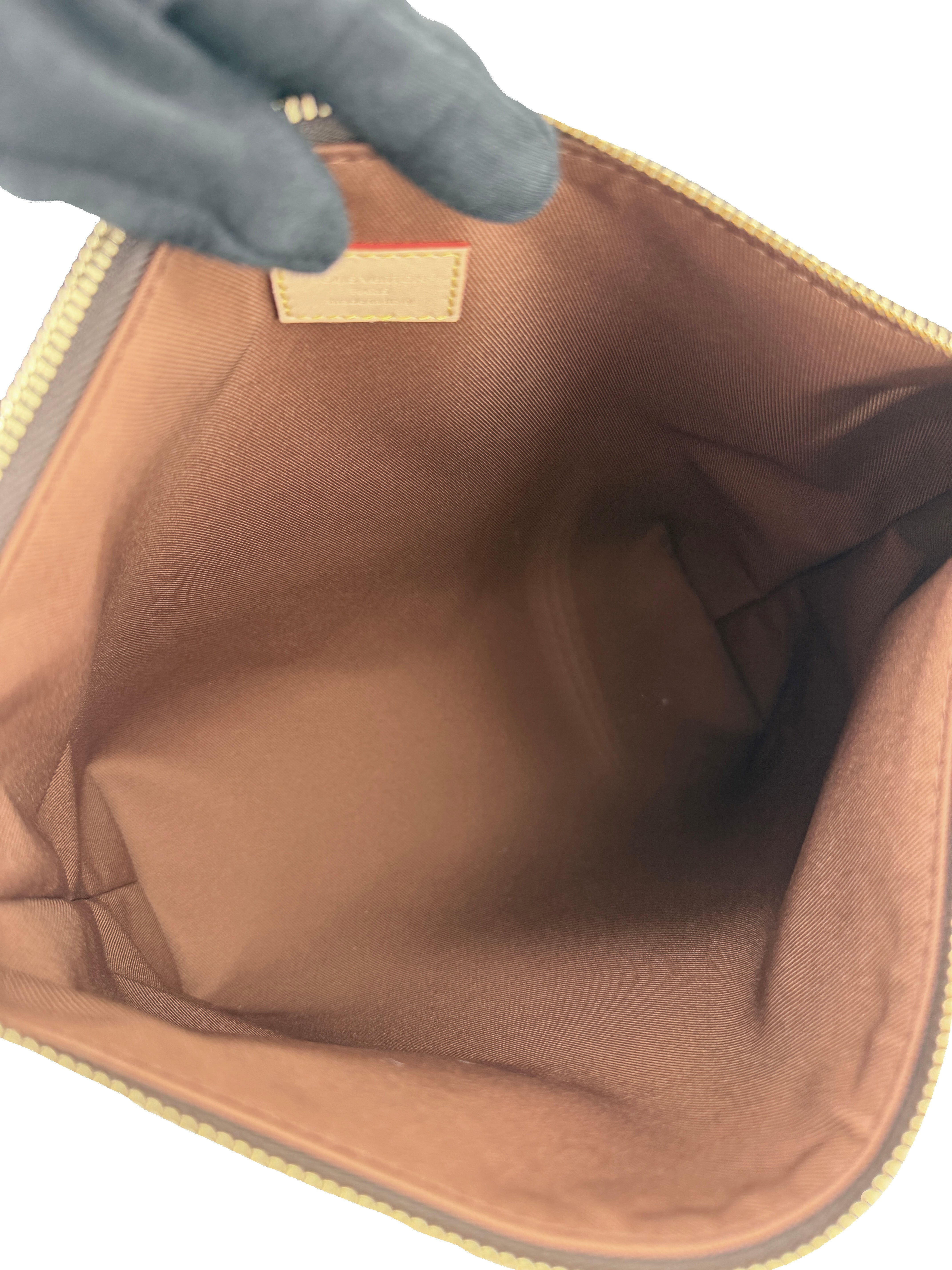 Louis Vuitton monogram Multipass NFC