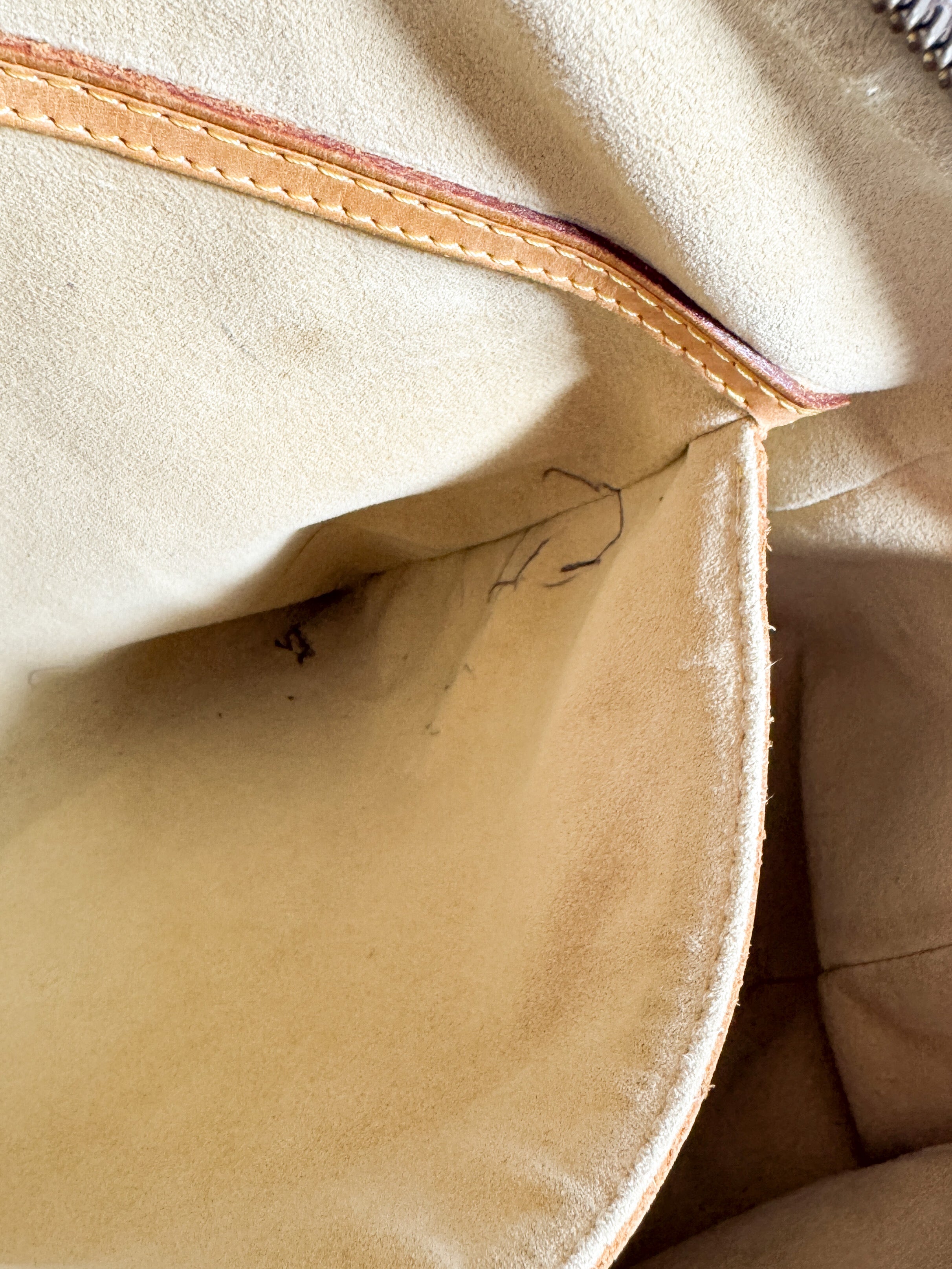 Louis Vuitton monogram Retiro PM AR4182