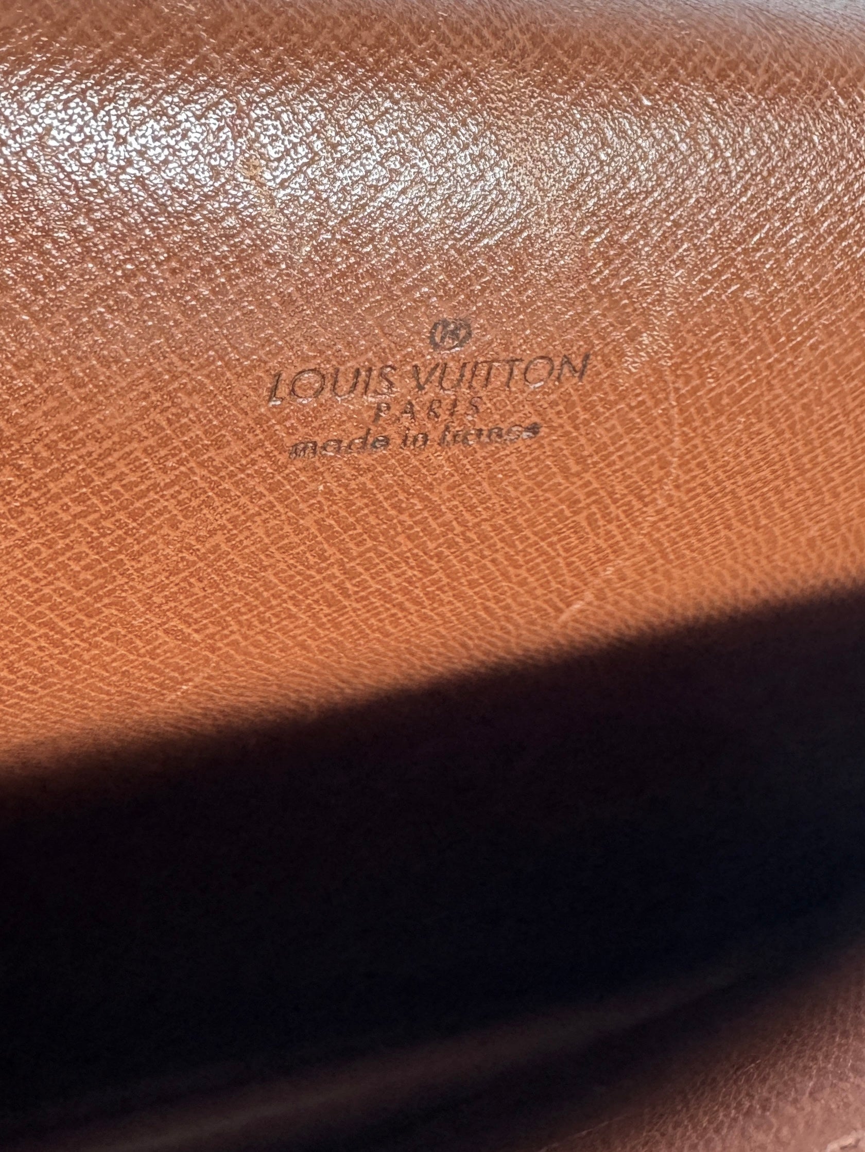 Louis Vuitton monogram Senator Porte documents case 8905CT