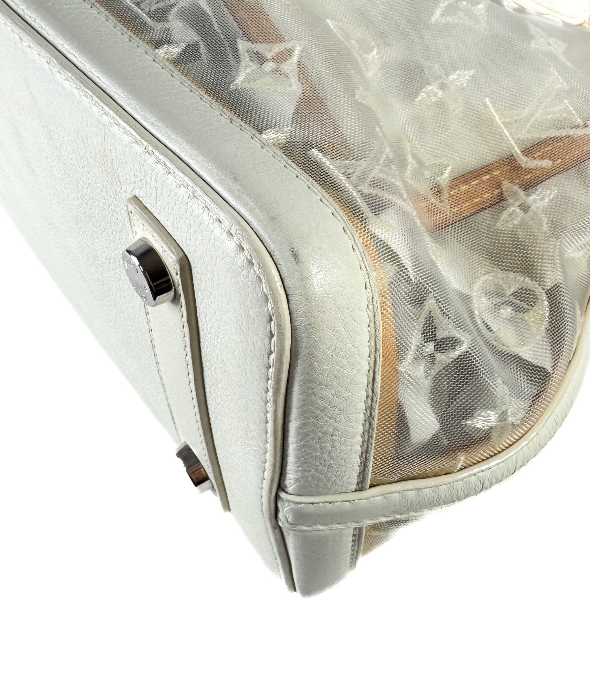 Louis Vuitton white leather mesh Lockit FO0162