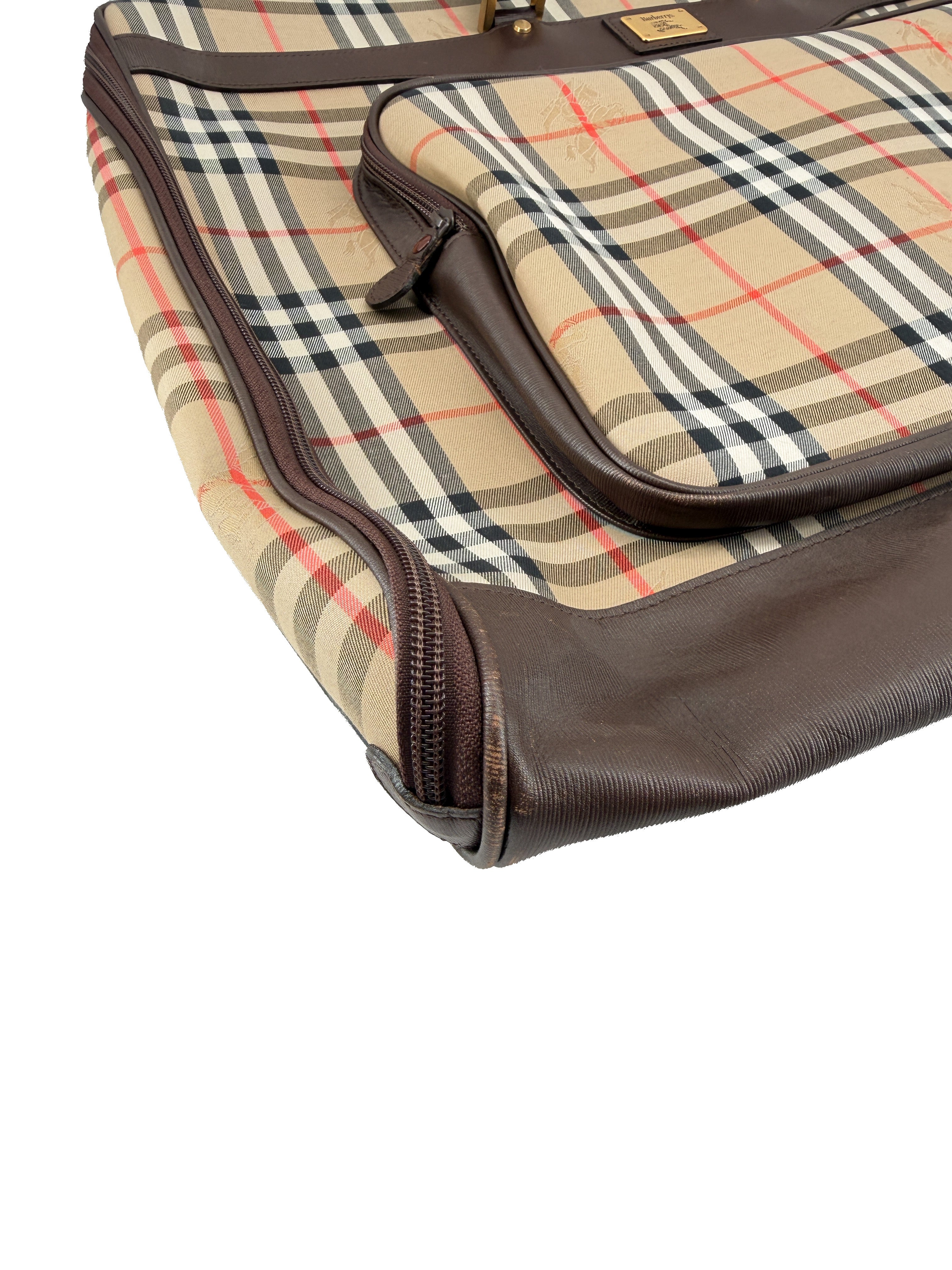 Burberry vintage brown trimmed foldable garment bag