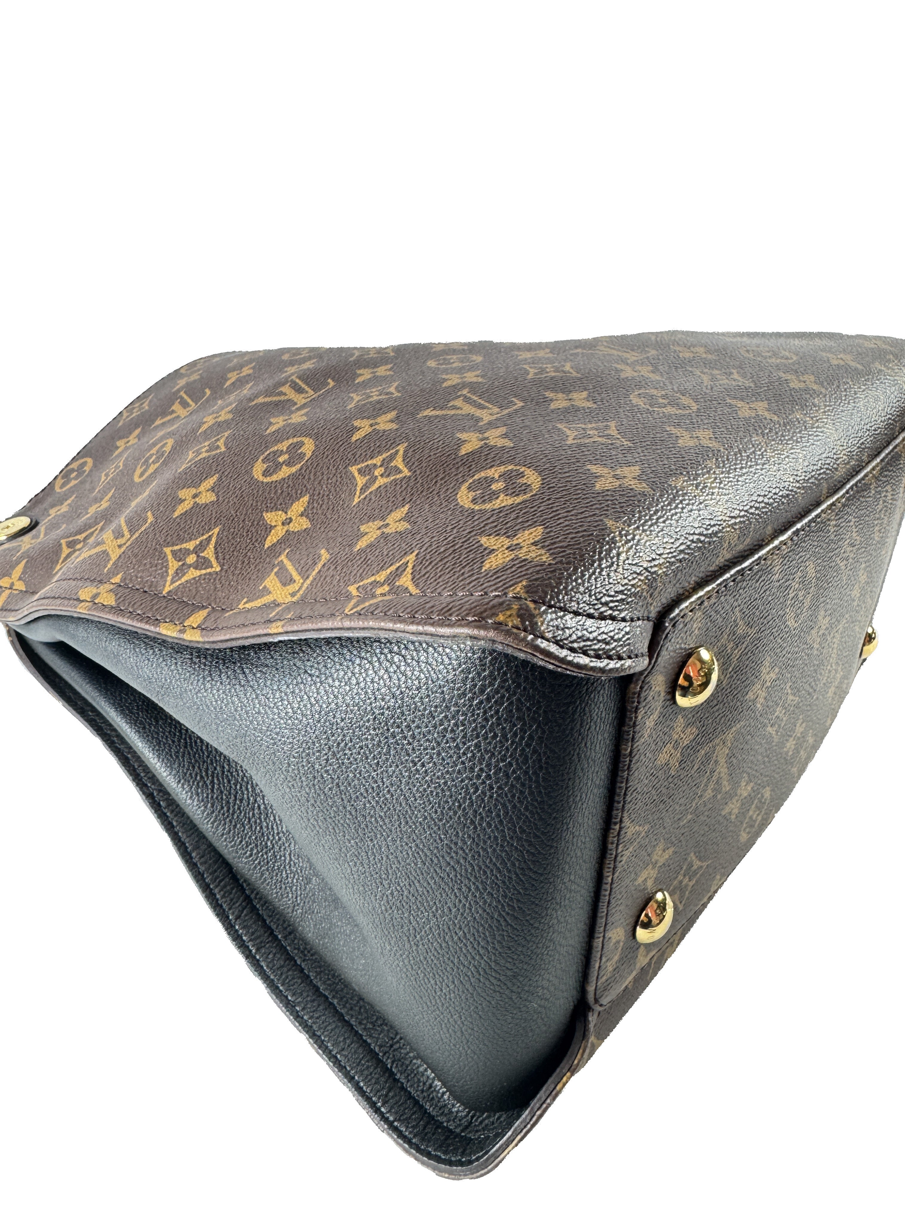 Louis Vuitton monogram Gaia black shoulder bag DR4105