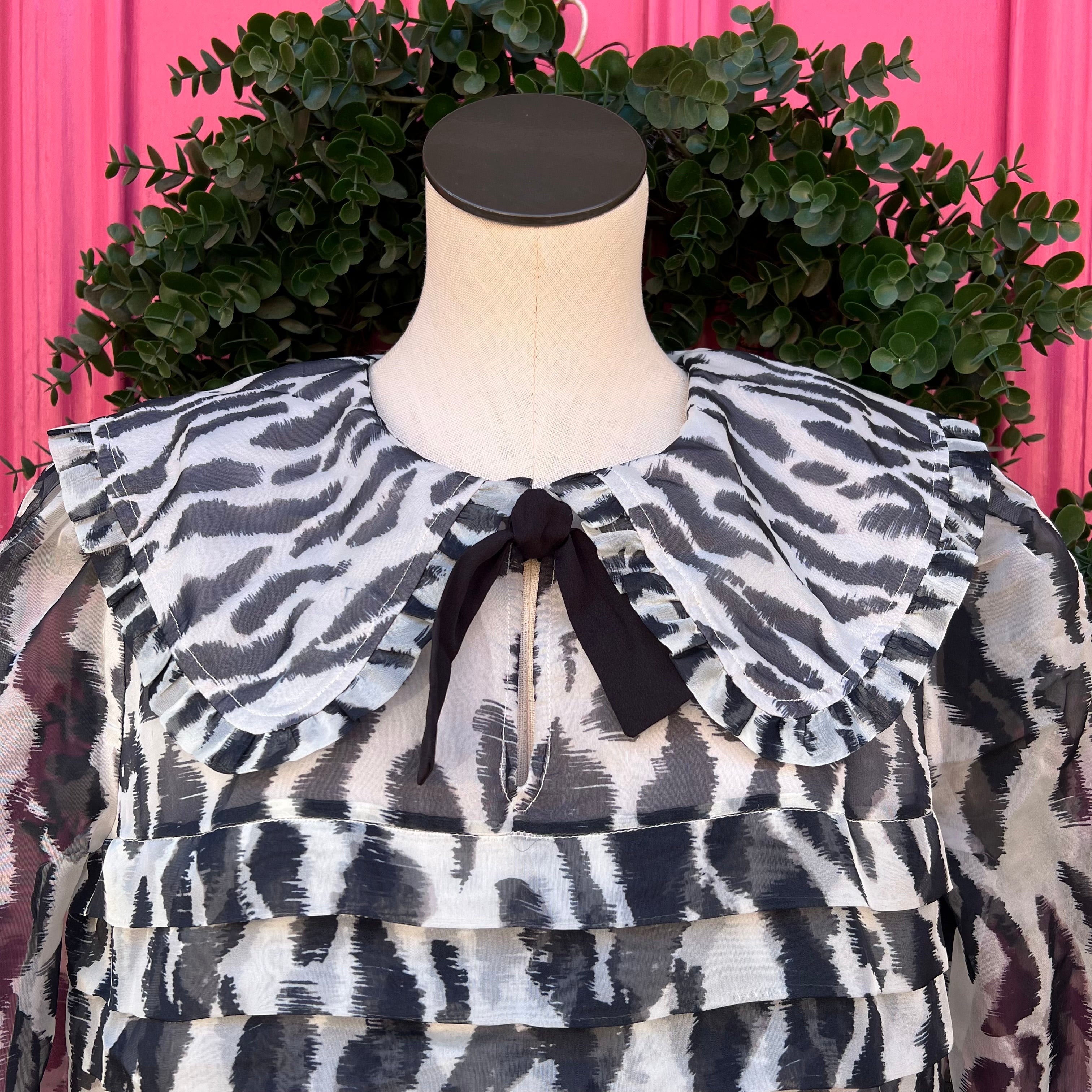 Maeve gray black print LS dress size LP NWT