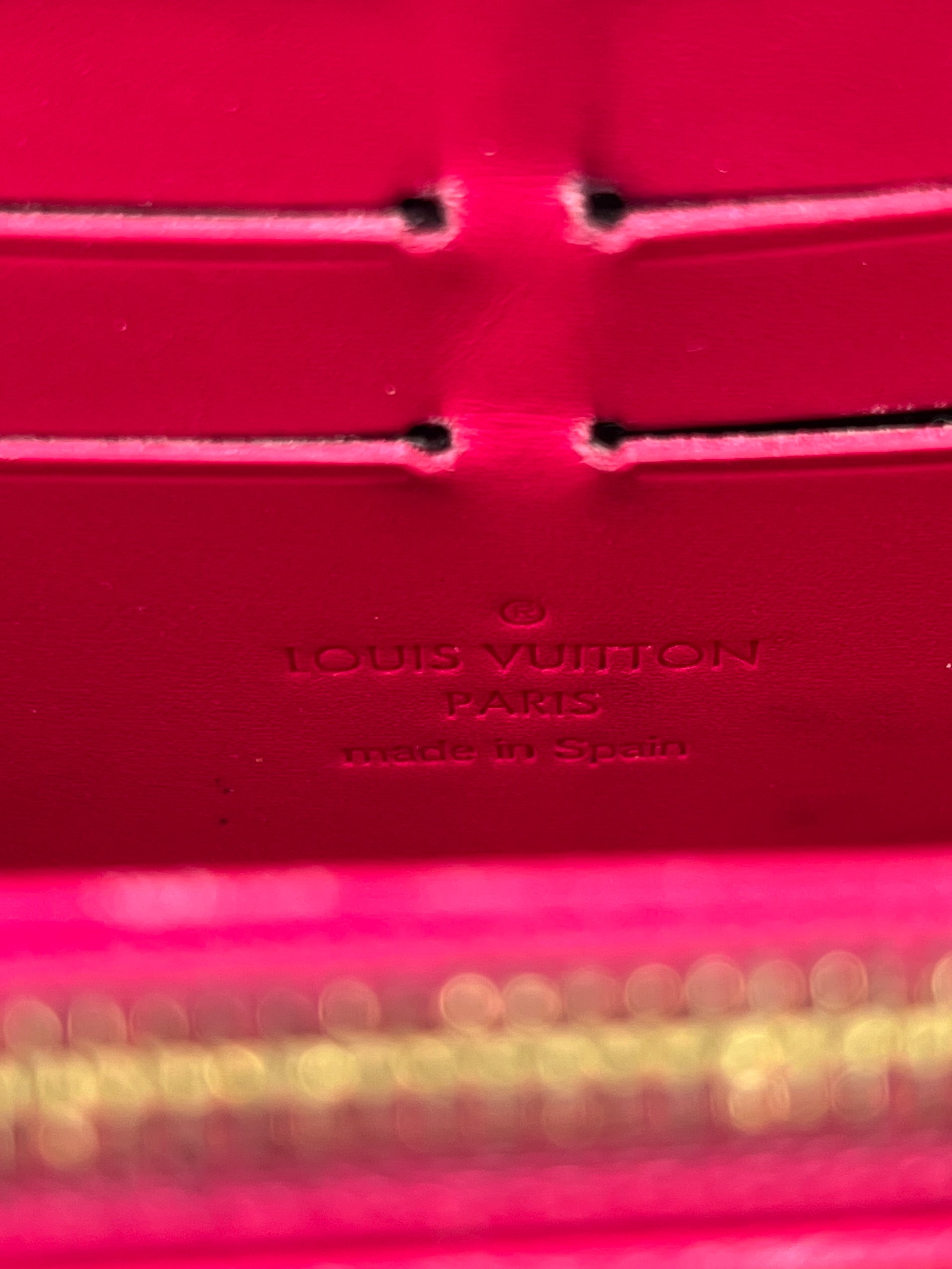 Louis Vuitton vernis Indian Rose zippy wallet CA1103