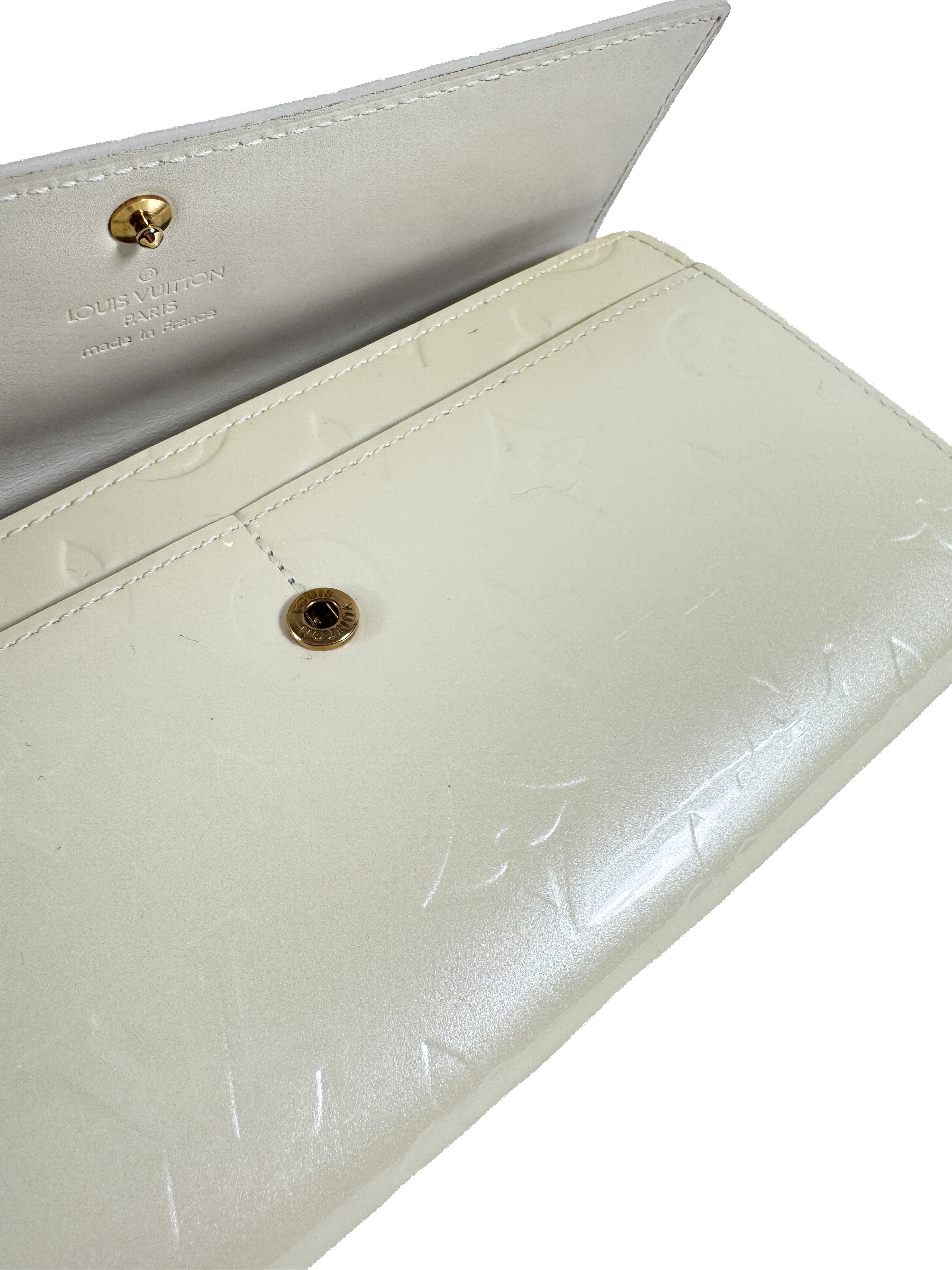 Louis Vuitton monogram Vernis cream Sarah wallet TH0055