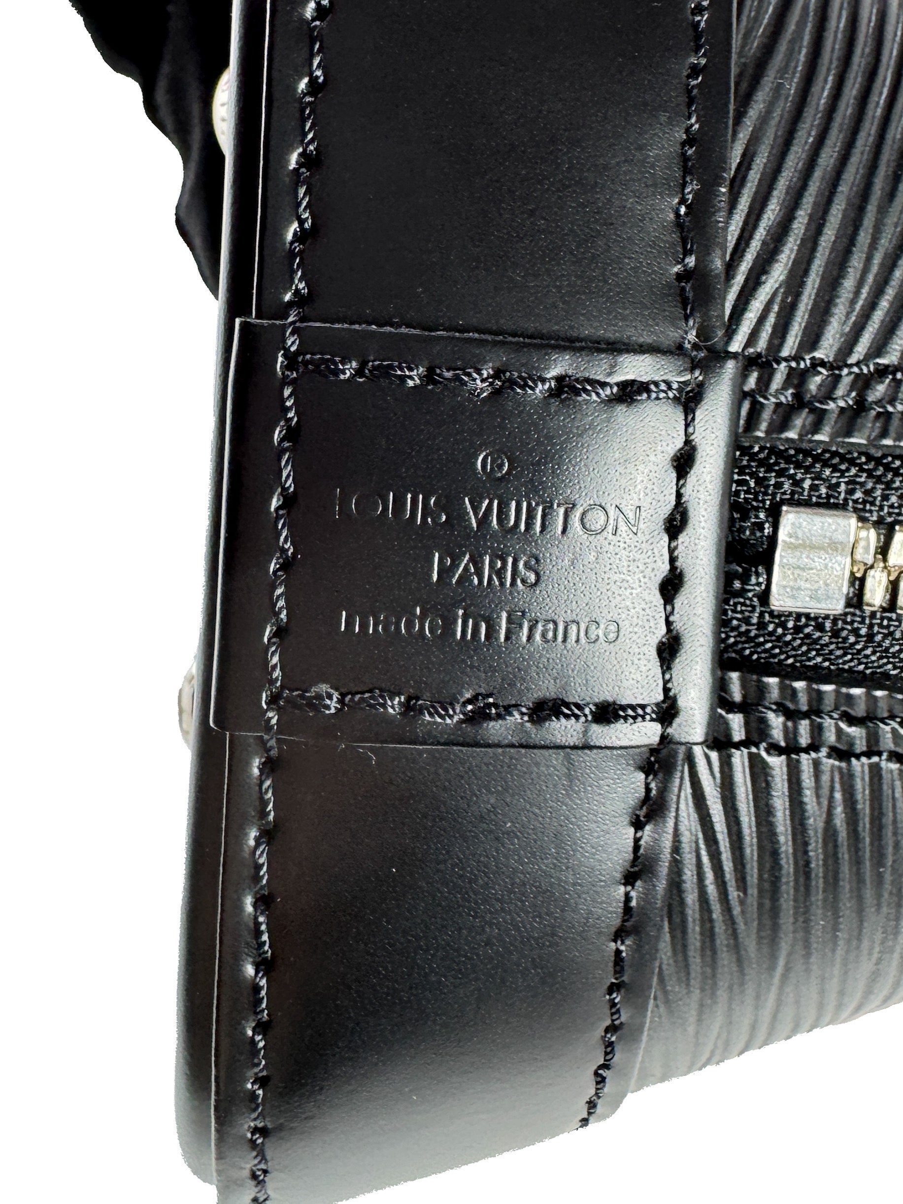 Louis Vuitton black epi Alma BB w/strap NFC