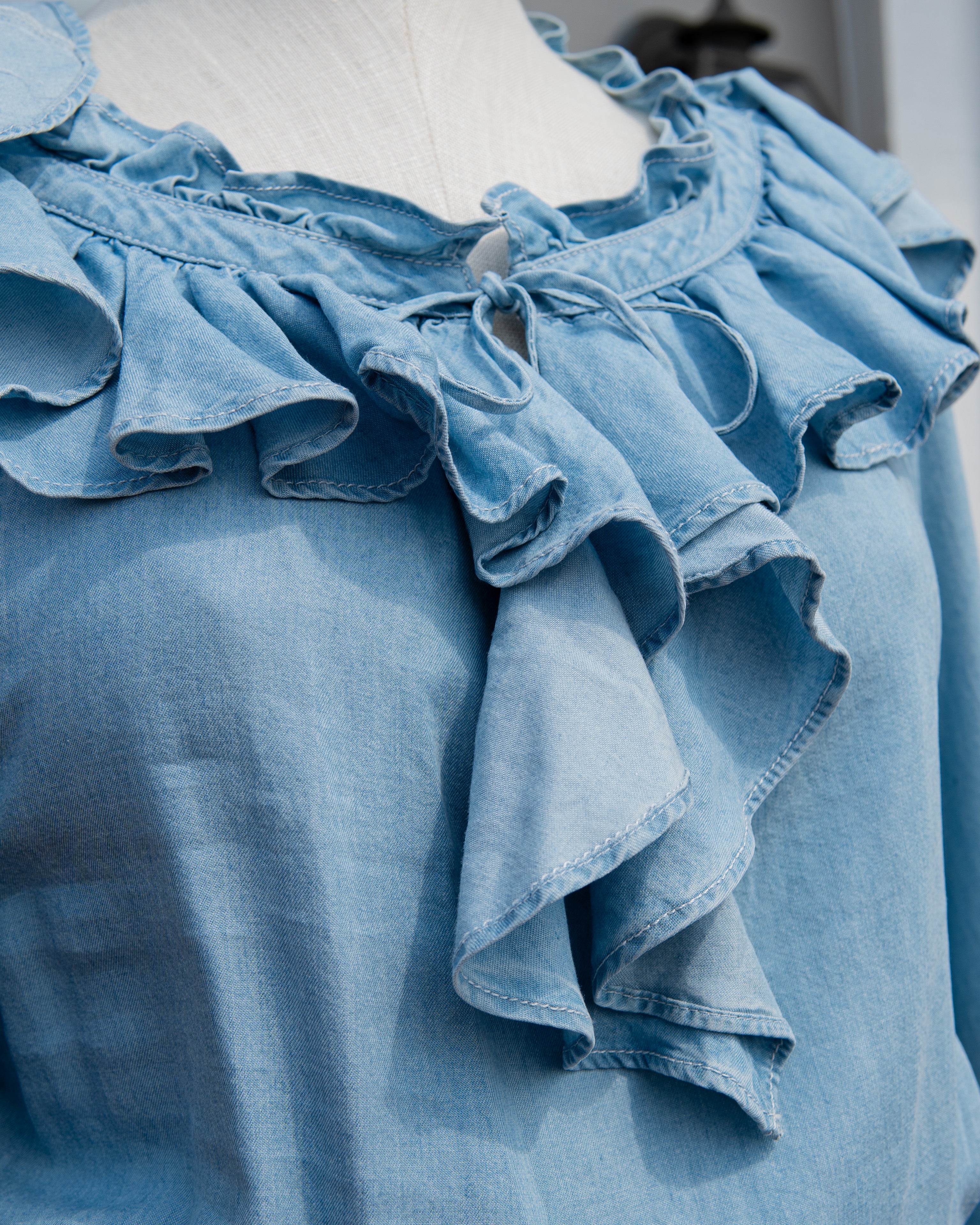 Lauren Ralph Lauren chambray LS dress size 0
