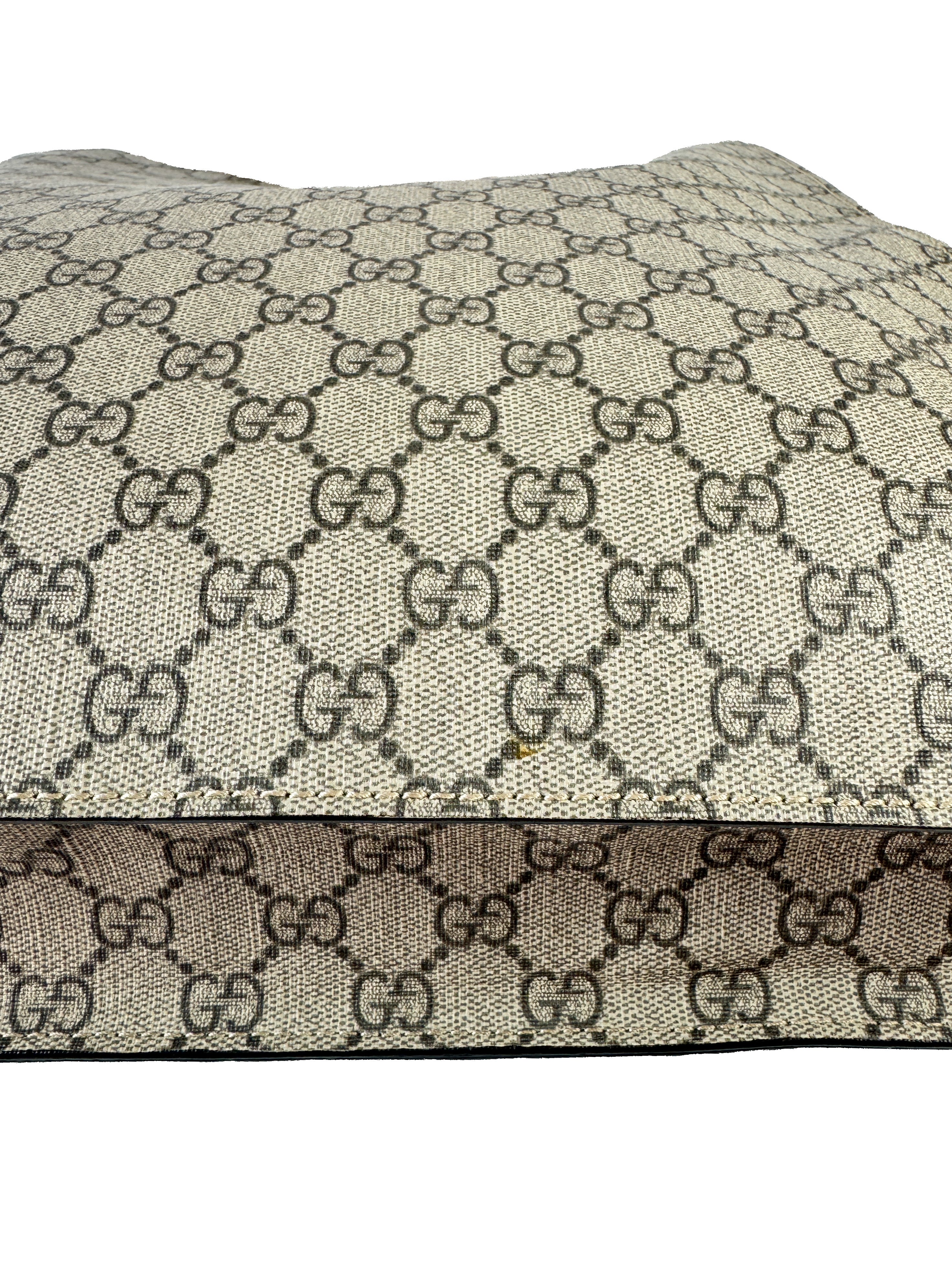 Gucci GG vertical Courrier UFO patch tote 474084 000926